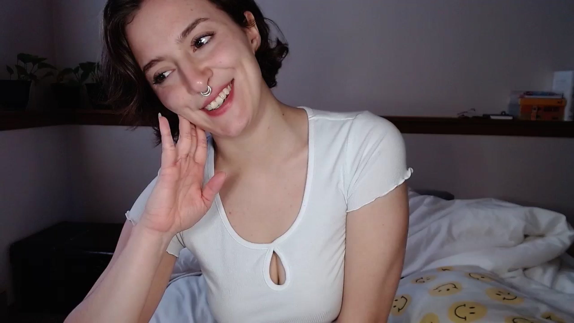 Gallery image thumbnail from Nubilefae's myfreecams stream on, 02/08/2024, 22:19 image 10 of 20