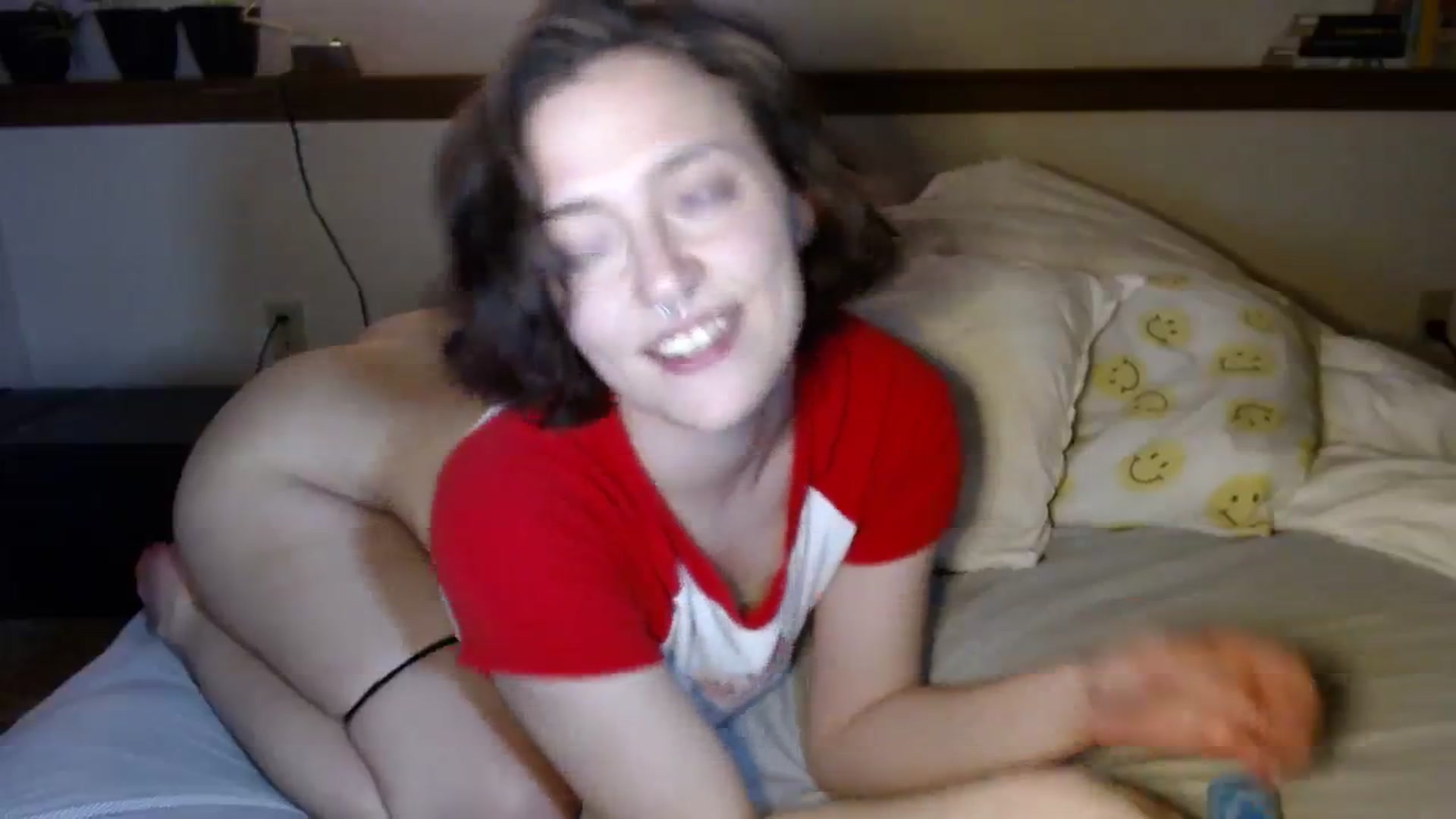 Gallery image thumbnail from Nubilefae's myfreecams stream on, 04/13/2024, 04:22 image 2 of 20