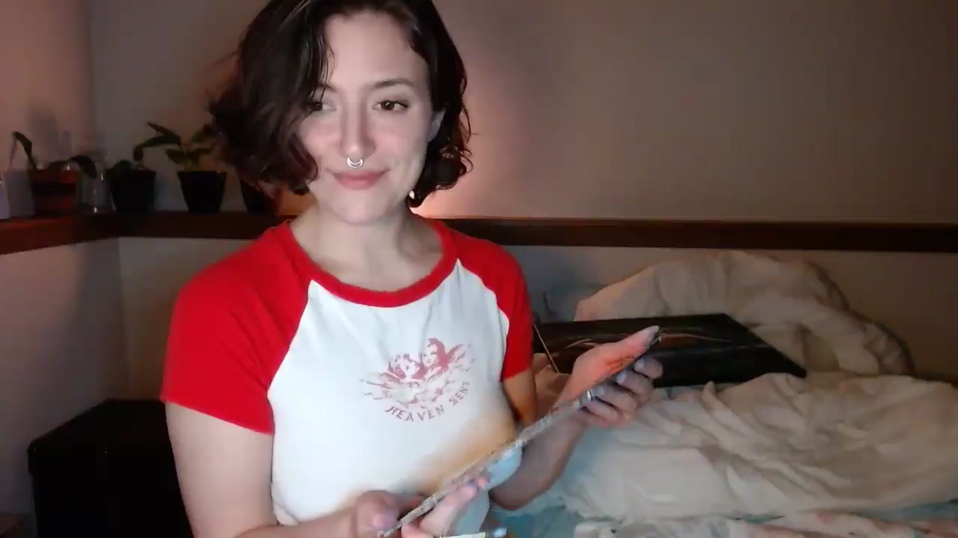 Gallery image thumbnail from Nubilefae's myfreecams stream on, 04/29/2024, 03:21 image 11 of 20