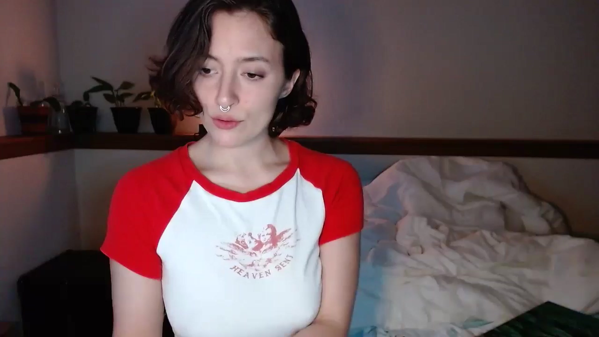 Gallery image thumbnail from Nubilefae's myfreecams stream on, 04/29/2024, 03:21 image 3 of 20