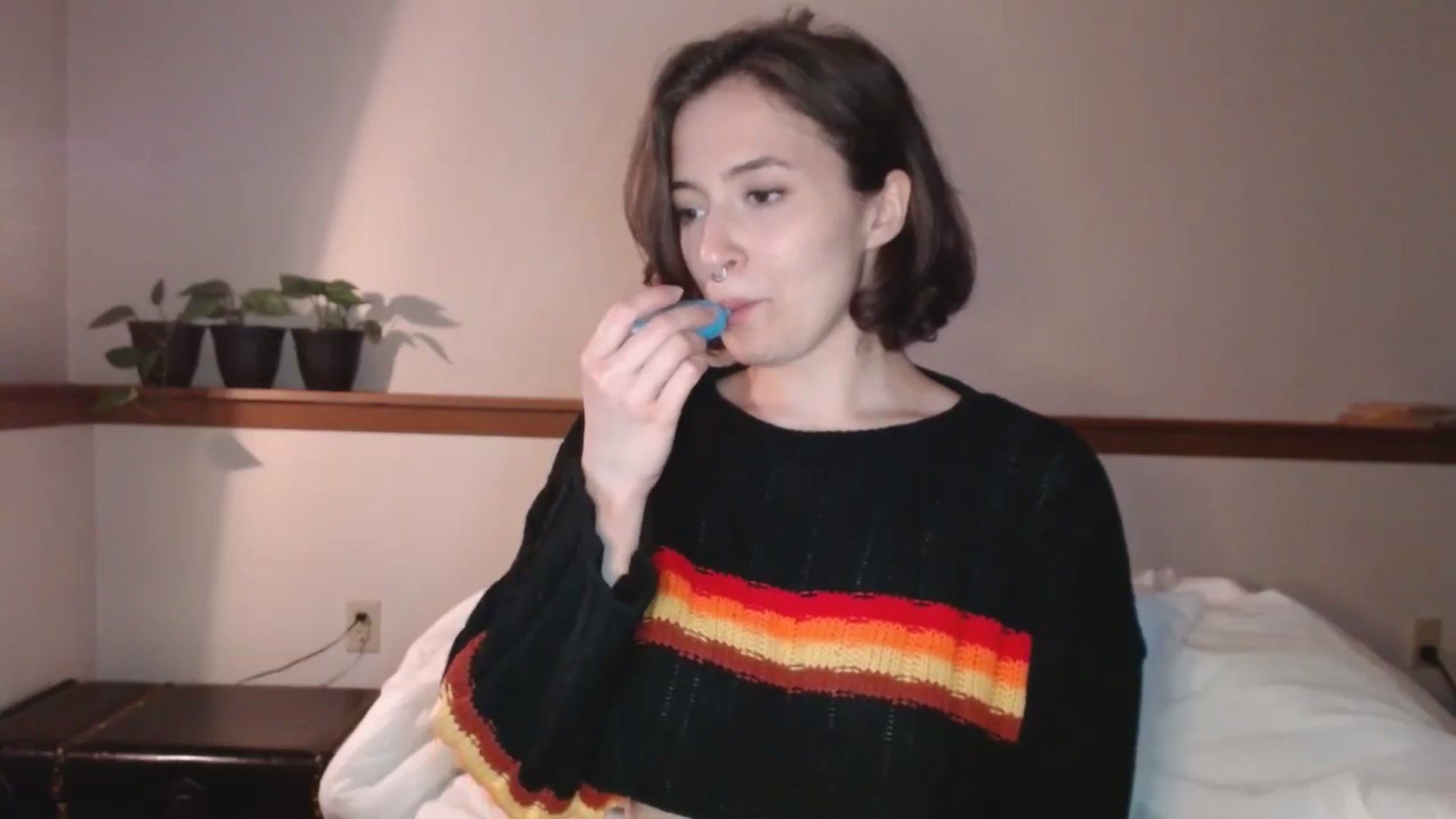Gallery image thumbnail from Nubilefae's myfreecams stream on, 06/16/2024, 02:54 image 17 of 20