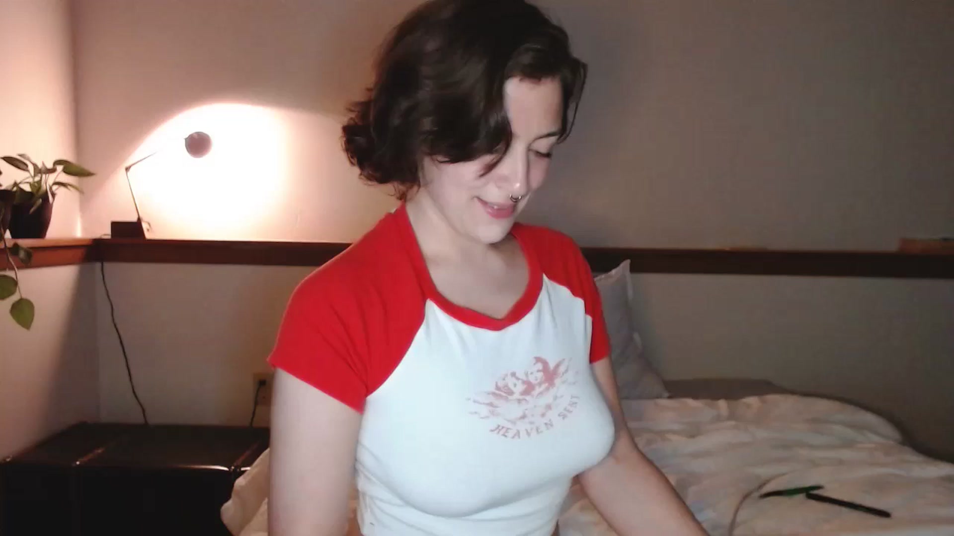 Gallery image thumbnail from Nubilefae's myfreecams stream on, 06/24/2024, 04:02 image 17 of 20