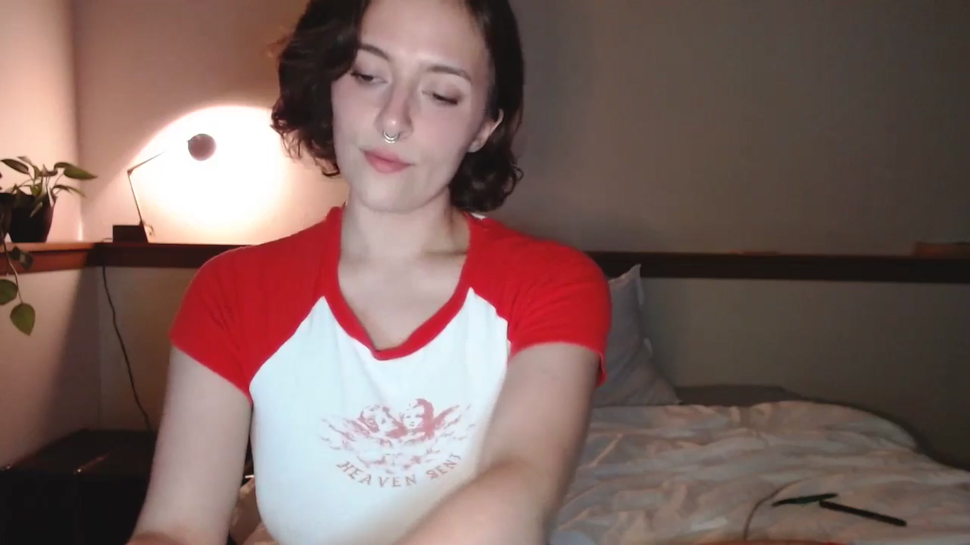 Gallery image thumbnail from Nubilefae's myfreecams stream on, 06/24/2024, 04:02 image 19 of 20
