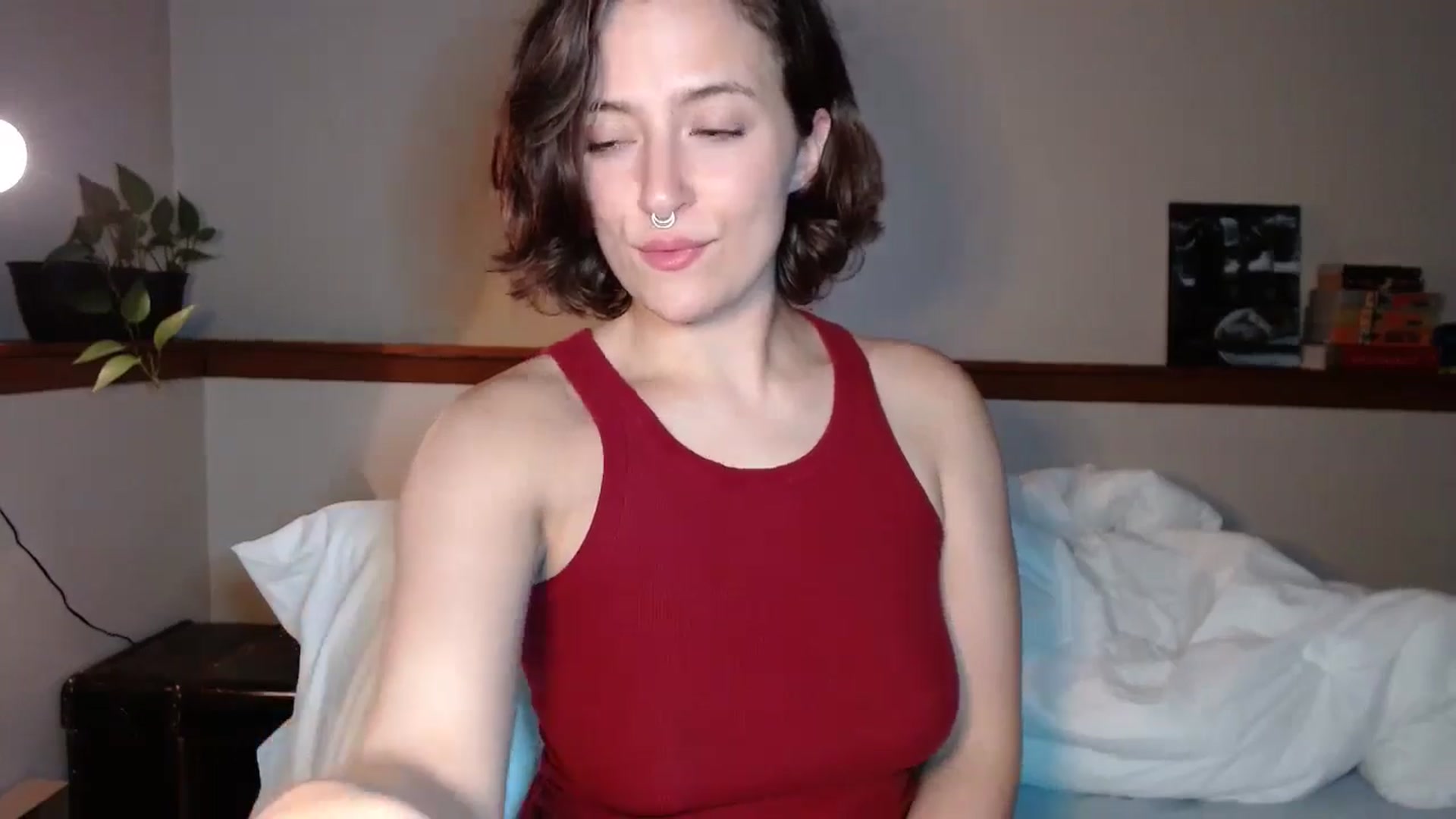 Gallery image thumbnail from Nubilefae's myfreecams stream on, 08/05/2024, 04:57 image 9 of 20