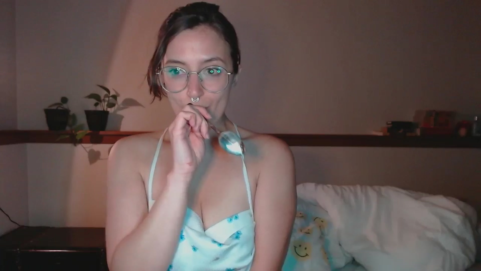 Gallery image thumbnail from Nubilefae's myfreecams stream on, 08/21/2024, 04:14 image 2 of 20