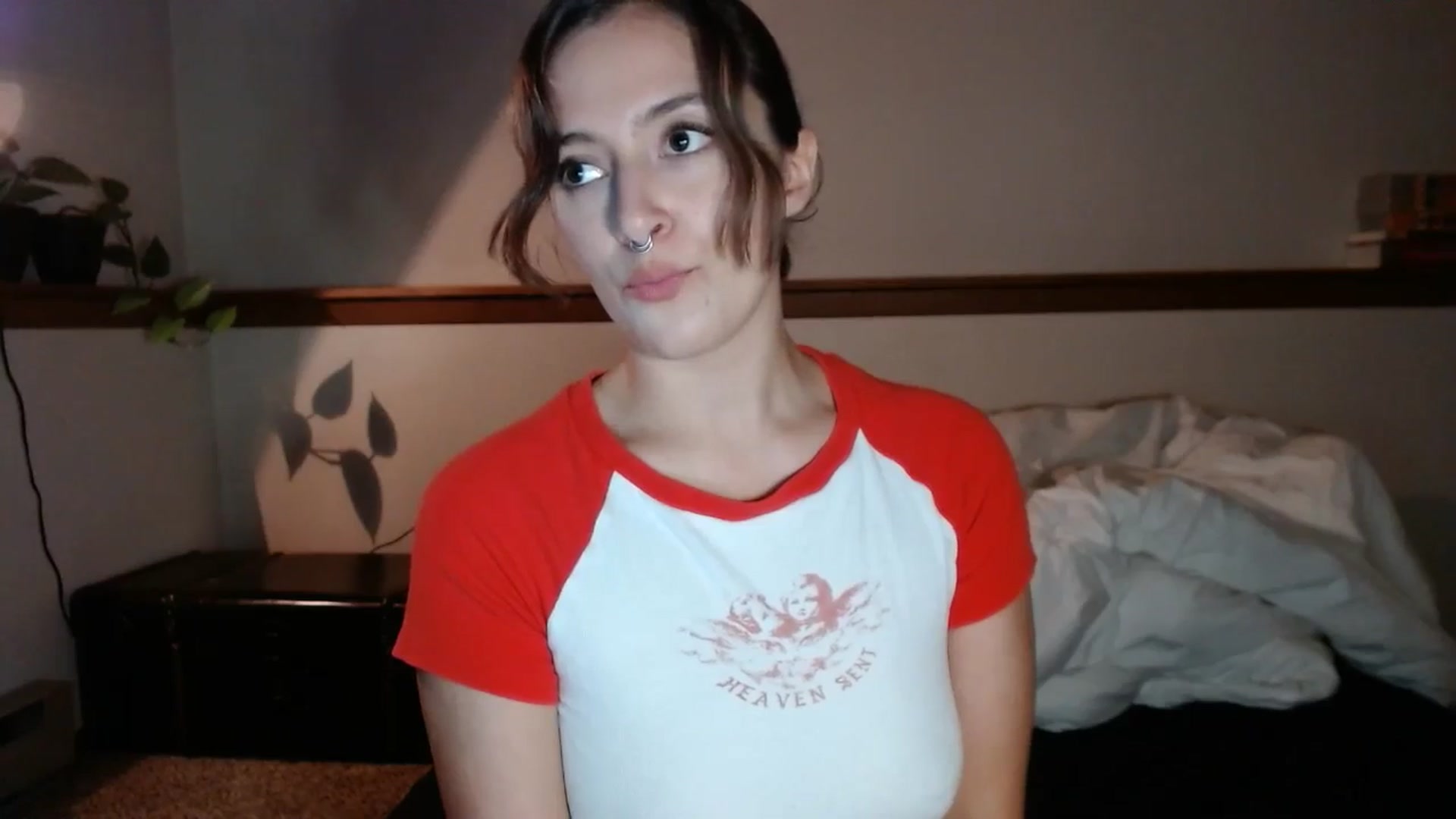 Gallery image thumbnail from Nubilefae's myfreecams stream on, 08/26/2024, 02:59 image 9 of 20