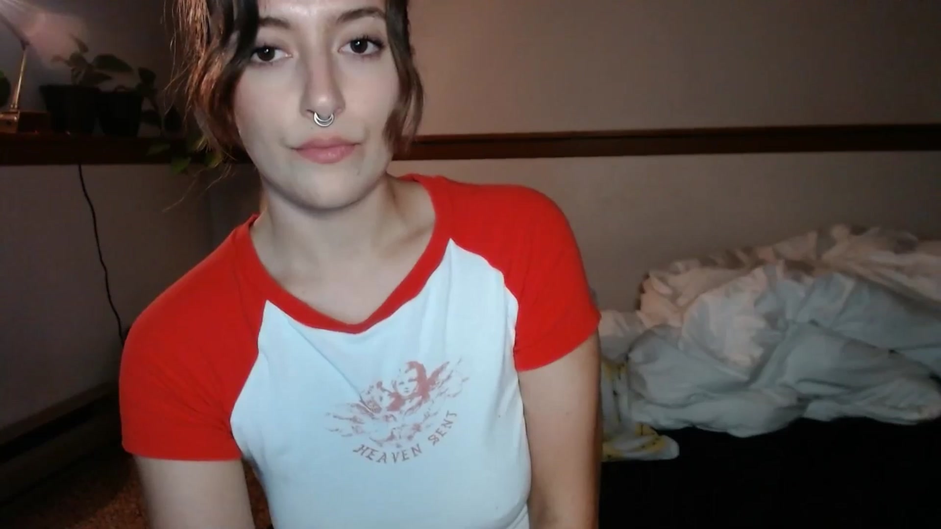 Gallery image thumbnail from Nubilefae's myfreecams stream on, 08/26/2024, 04:21 image 11 of 20