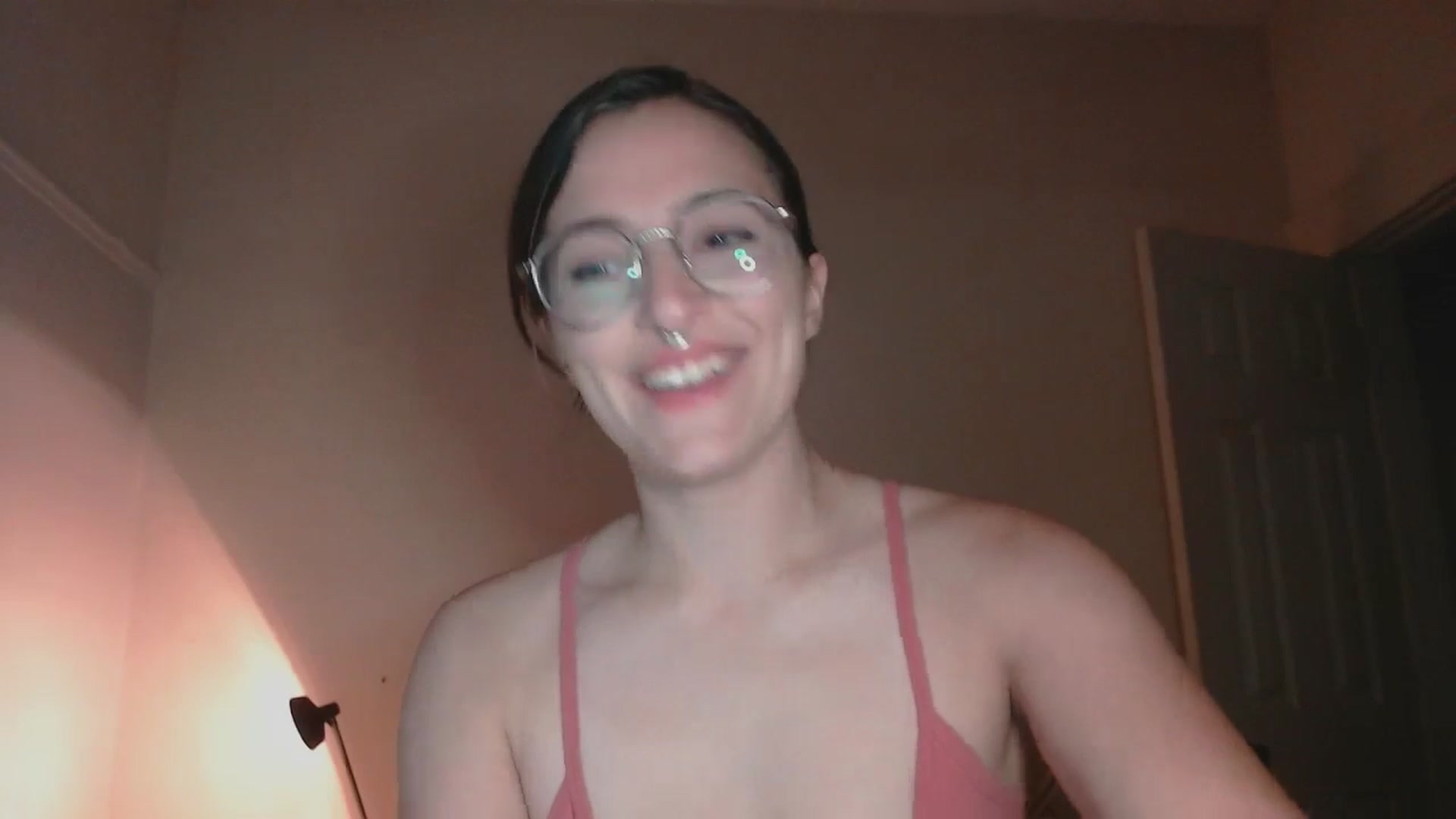 Gallery image thumbnail from Nubilefae's myfreecams stream on, 11/22/2024, 02:02 image 15 of 20
