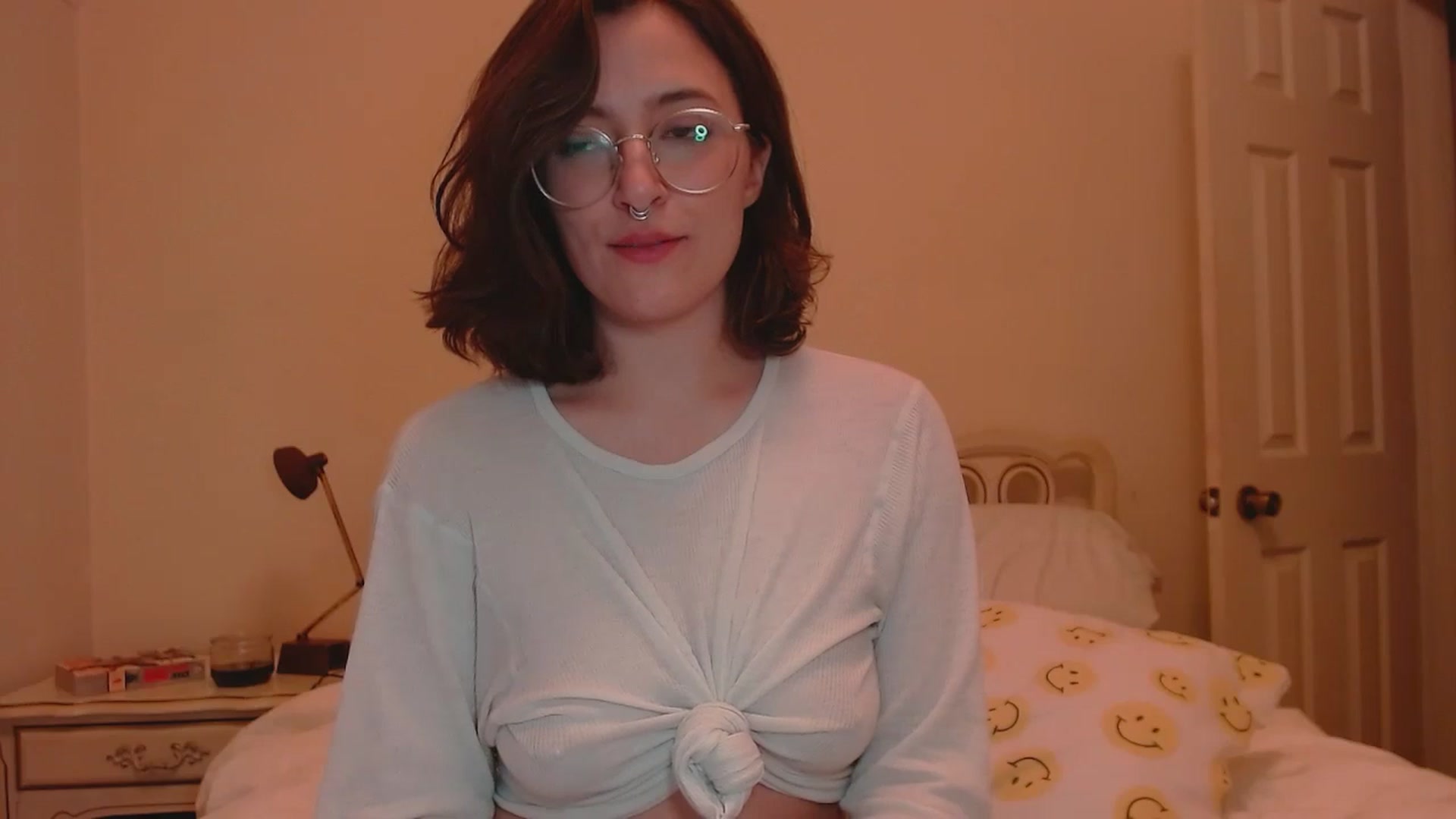 Gallery image thumbnail from Nubilefae's myfreecams stream on, 11/23/2024, 03:01 image 17 of 20