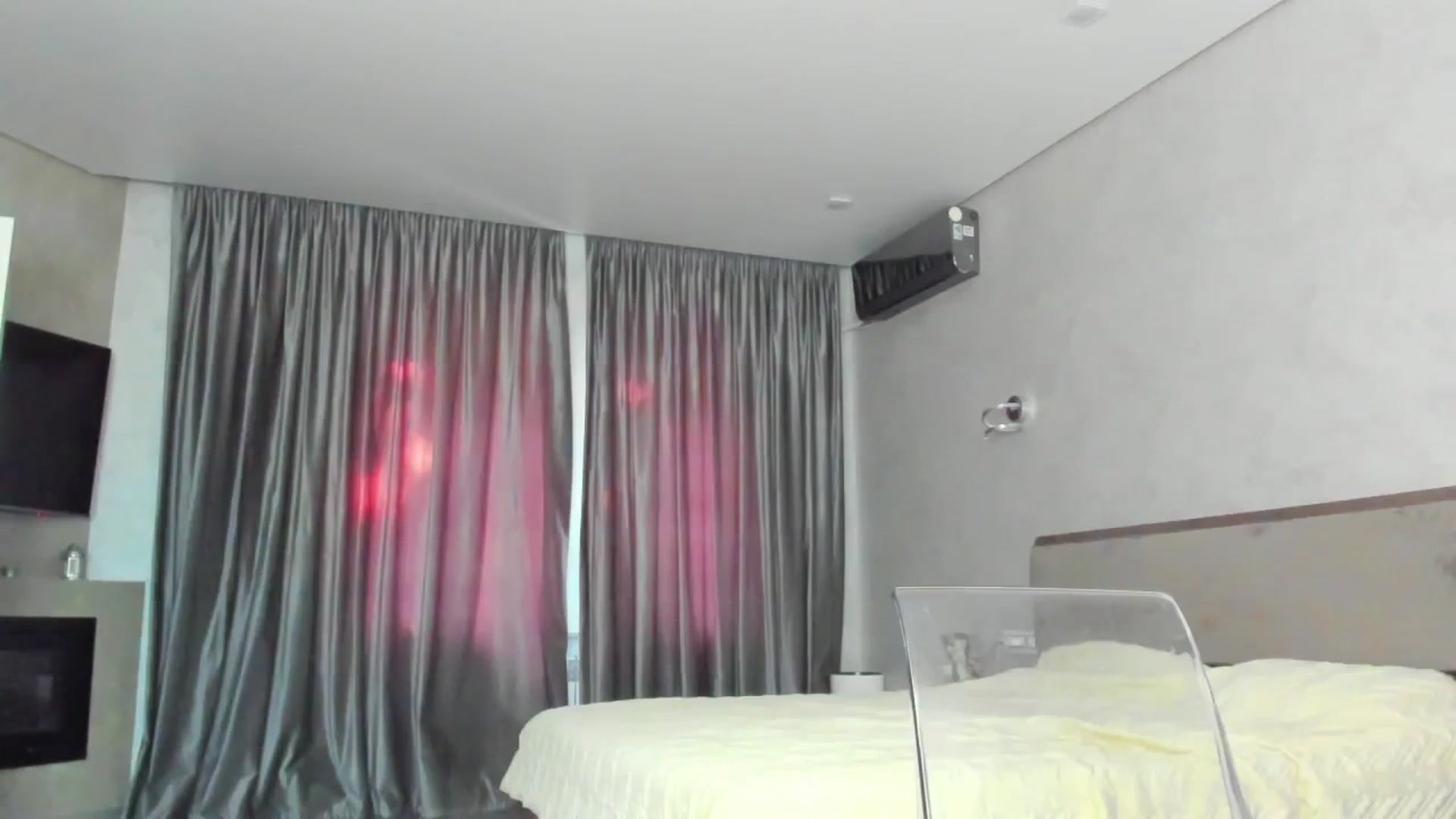 Gallery image thumbnail from Number1K's myfreecams stream on, 06/10/2025, 14:52 image 9 of 20