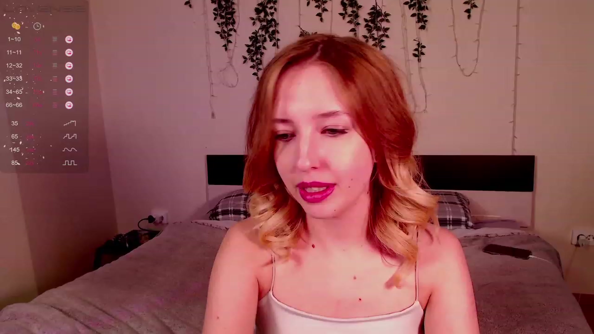 Gallery image thumbnail from Nura_vura's myfreecams stream on, 11/19/2022, 14:34 image 4 of 20