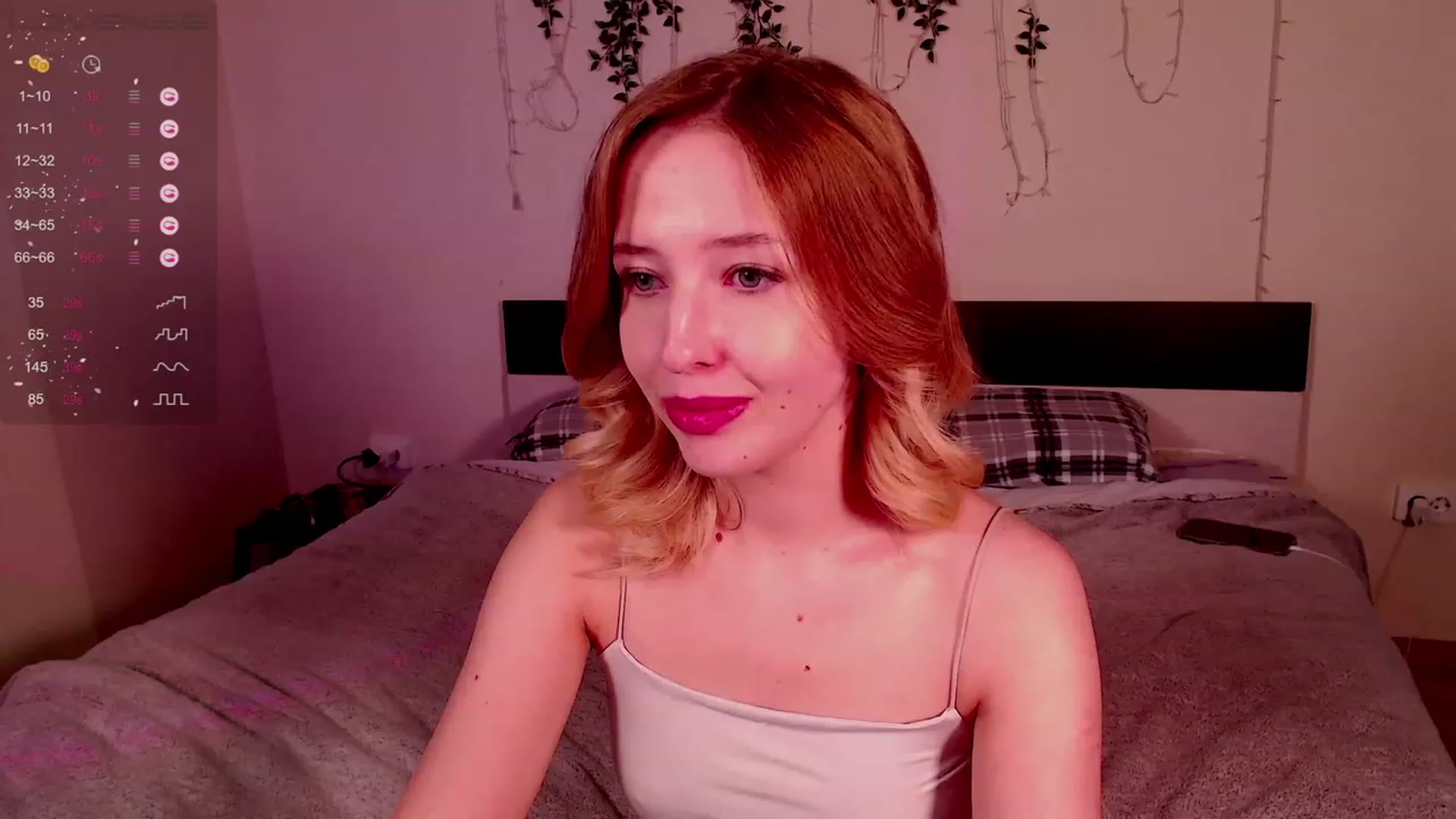 Gallery image thumbnail from Nura_vura's myfreecams stream on, 11/19/2022, 14:34 image 16 of 20