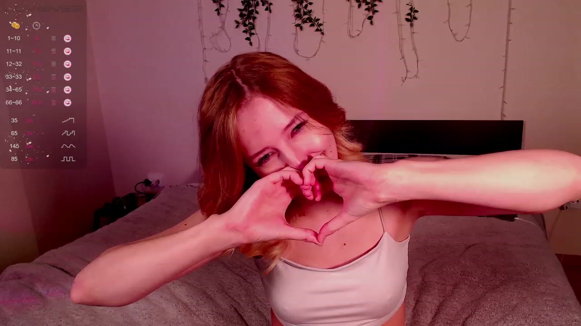 Gallery image thumbnail from Nura_vura's myfreecams stream on, 11/19/2022, 14:34 image 15 of 20