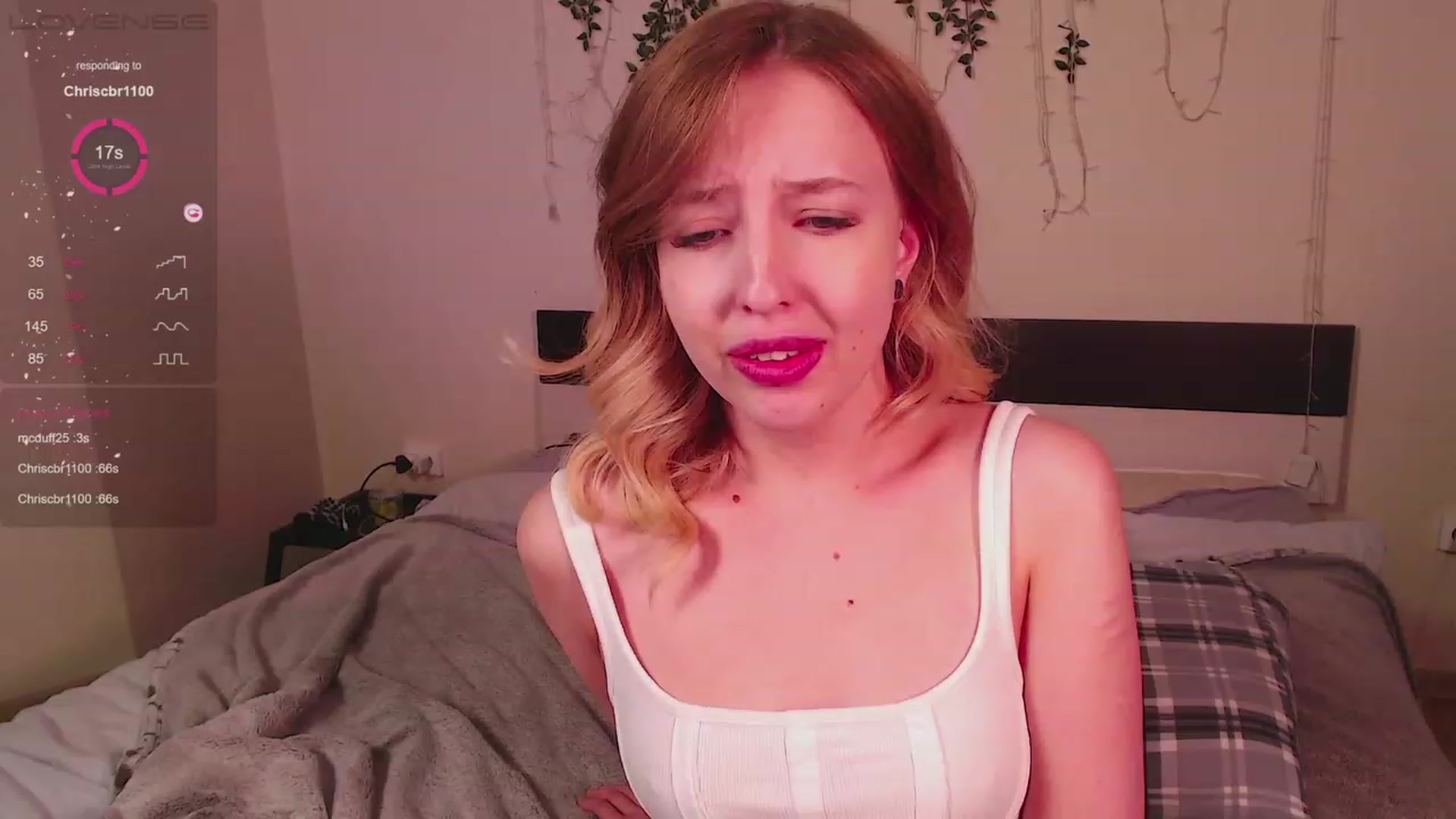 Gallery image thumbnail from Nura_vura's myfreecams stream on, 11/20/2022, 14:09 image 5 of 20