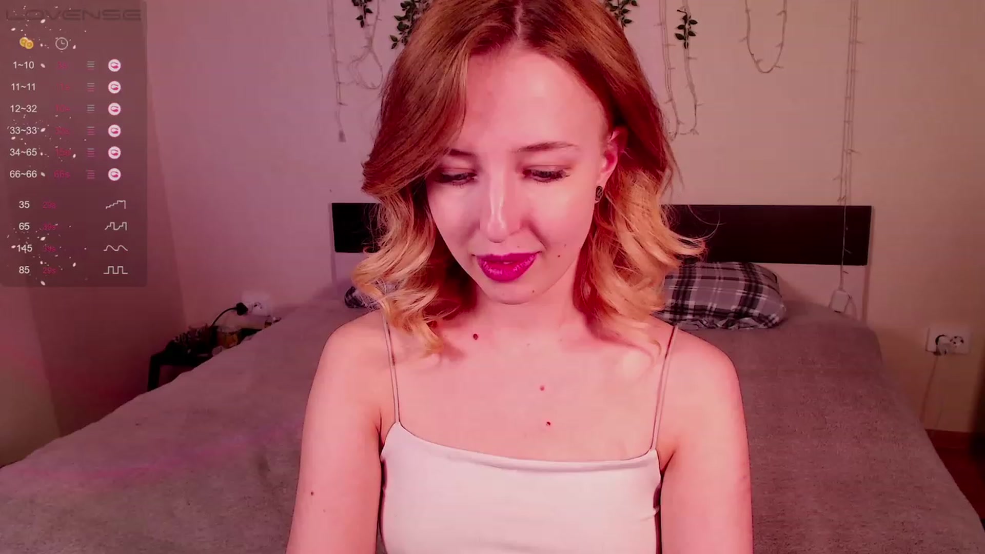 Gallery image thumbnail from Nura_vura's myfreecams stream on, 11/22/2022, 13:02 image 4 of 20