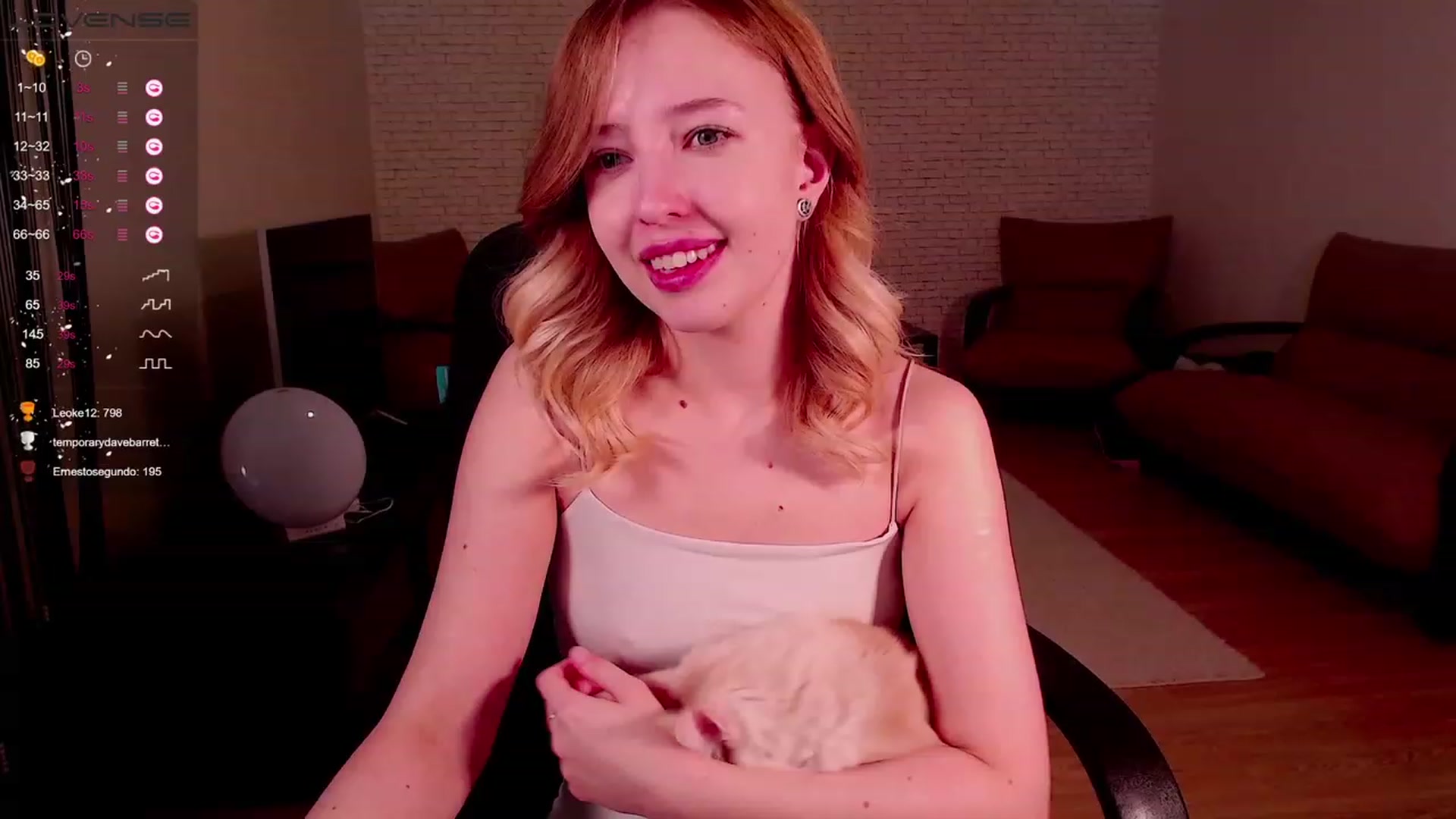 Gallery image thumbnail from Nura_vura's myfreecams stream on, 11/27/2022, 15:54 image 5 of 20