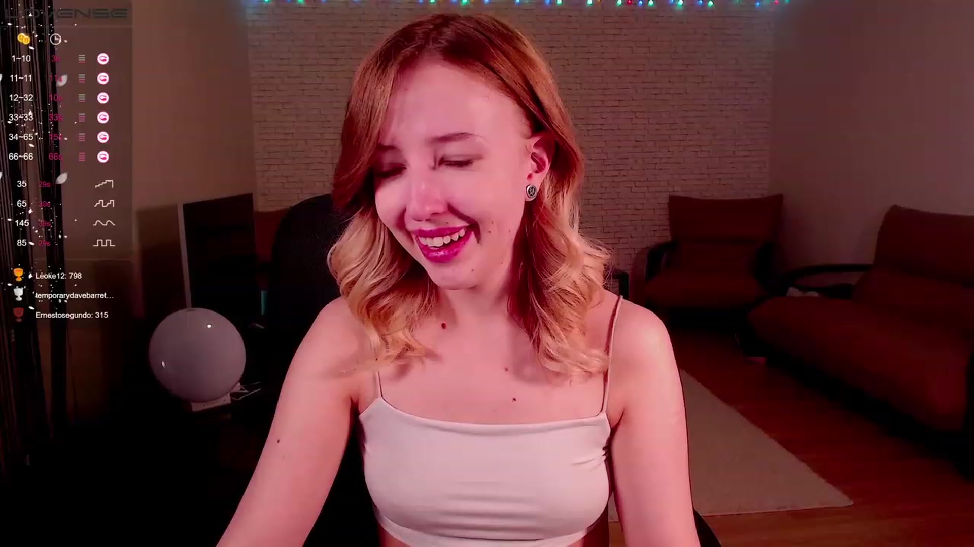 Gallery image thumbnail from Nura_vura's myfreecams stream on, 11/27/2022, 15:54 image 15 of 20