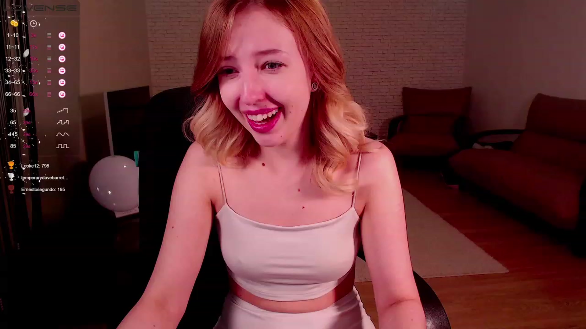 Gallery image thumbnail from Nura_vura's myfreecams stream on, 11/27/2022, 15:54 image 4 of 20
