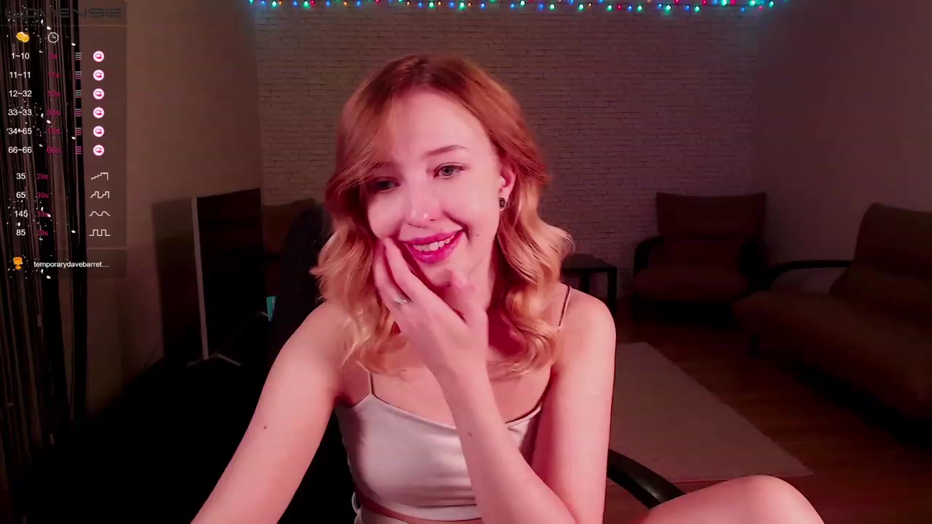 Gallery image thumbnail from Nura_vura's myfreecams stream on, 11/28/2022, 11:30 image 19 of 20