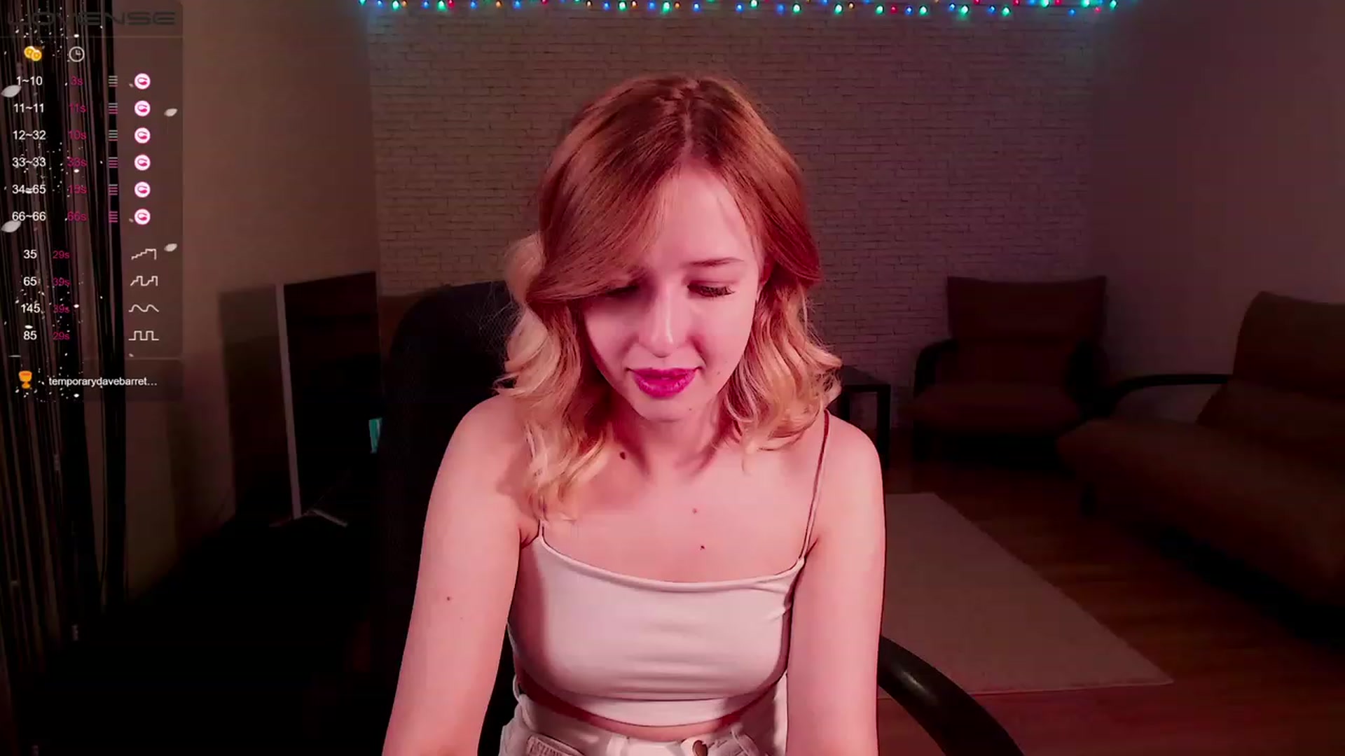 Gallery image thumbnail from Nura_vura's myfreecams stream on, 11/28/2022, 11:30 image 3 of 20