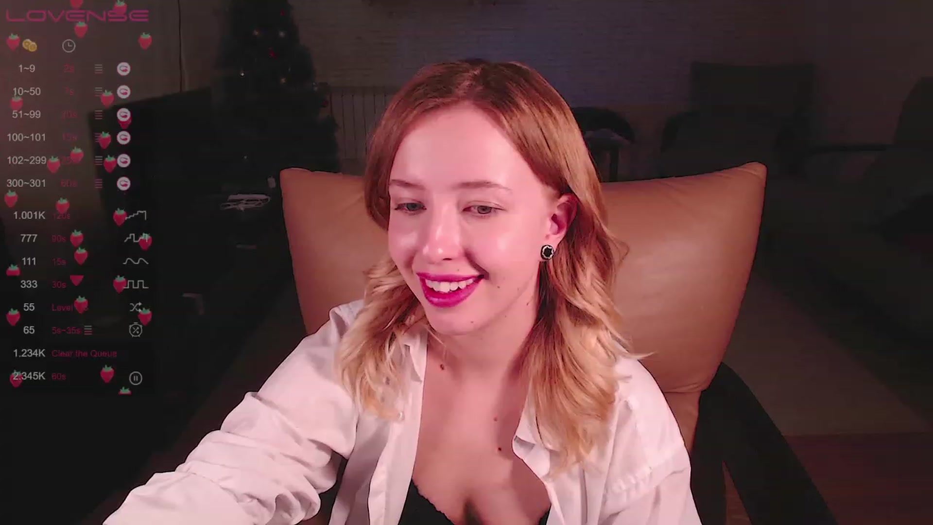 Gallery image thumbnail from Nura_vura's myfreecams stream on, 05/01/2023, 13:35 image 2 of 20