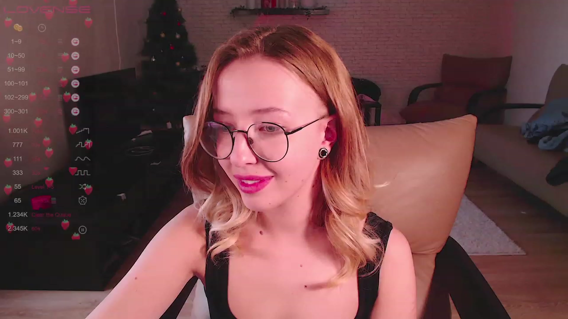 Gallery image thumbnail from Nura_vura's myfreecams stream on, 05/14/2023, 11:51 image 14 of 20