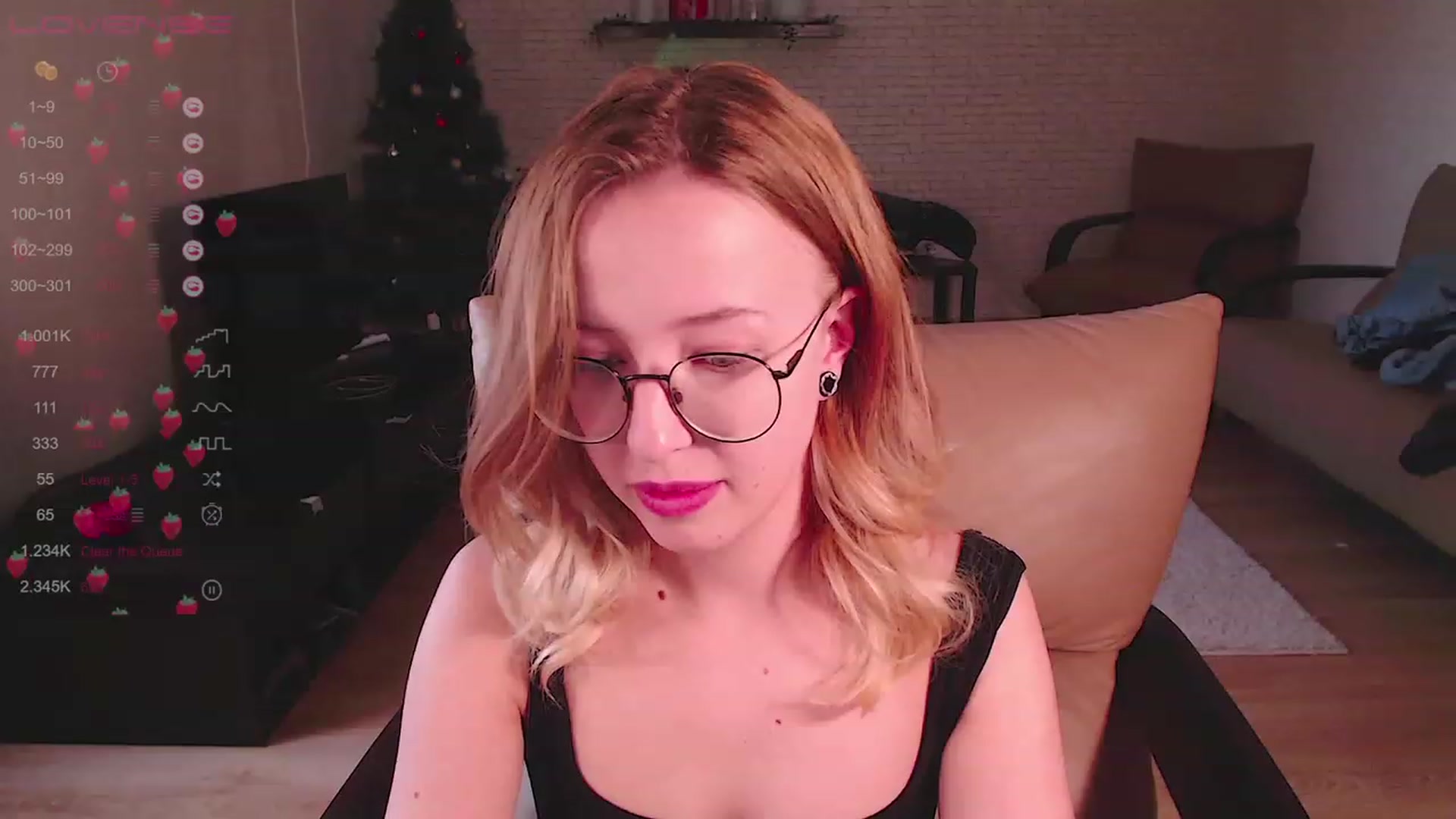 Gallery image thumbnail from Nura_vura's myfreecams stream on, 05/14/2023, 11:51 image 13 of 20