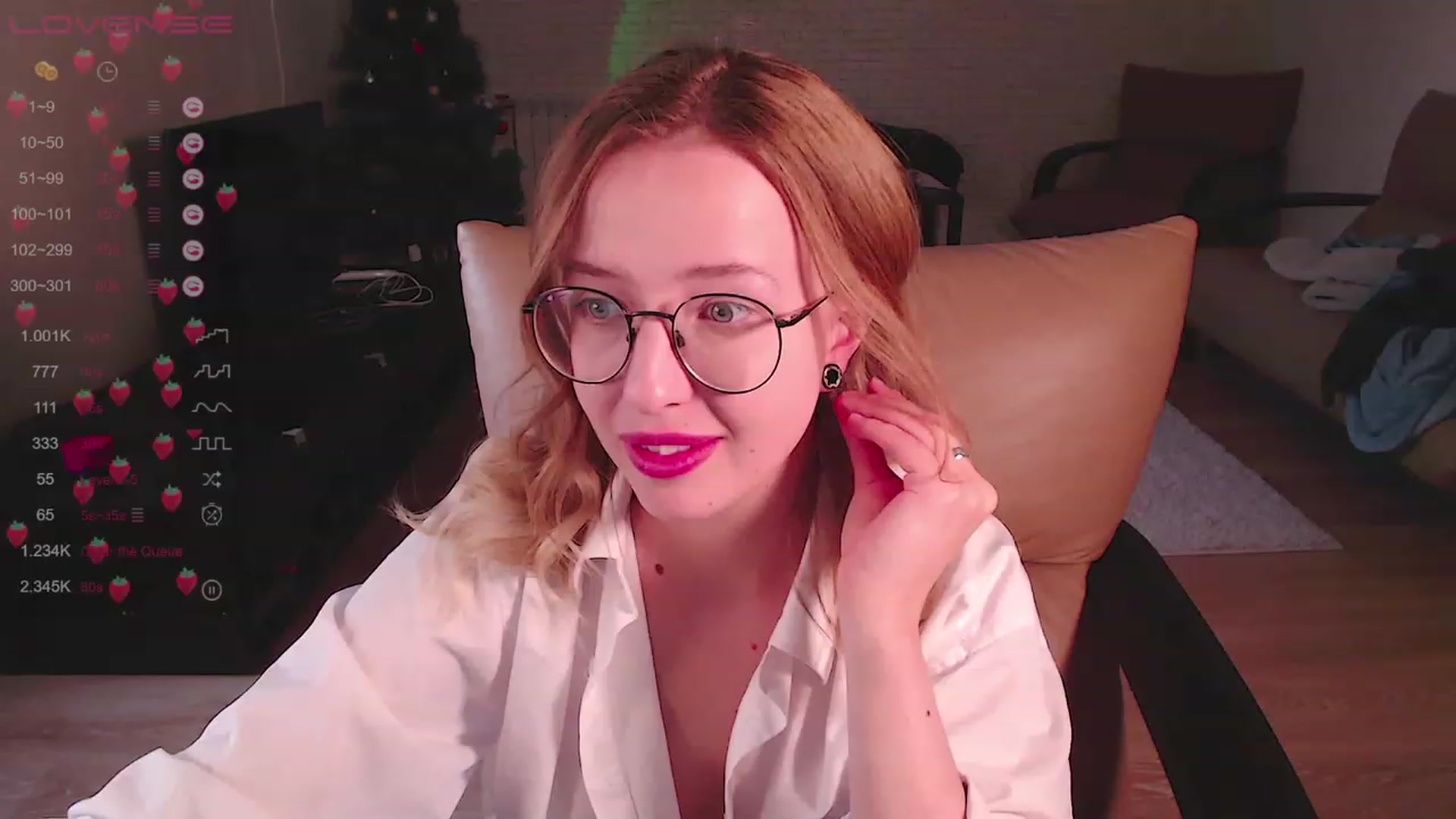 Gallery image thumbnail from Nura_vura's myfreecams stream on, 05/15/2023, 12:56 image 8 of 20