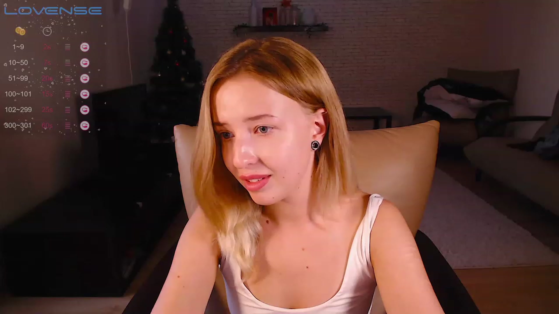 Gallery image thumbnail from Nura_vura's myfreecams stream on, 06/10/2023, 15:01 image 10 of 20
