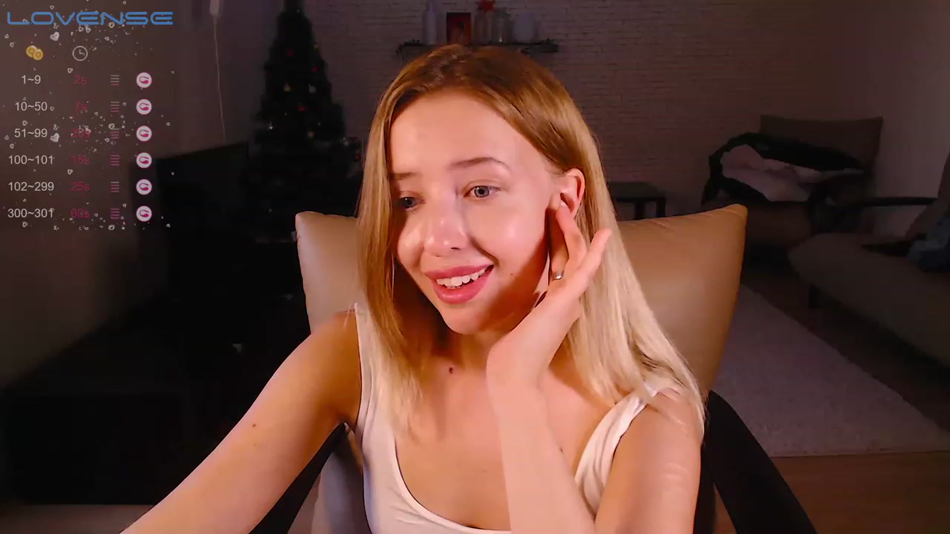 Gallery image thumbnail from Nura_vura's myfreecams stream on, 06/10/2023, 15:01 image 9 of 20
