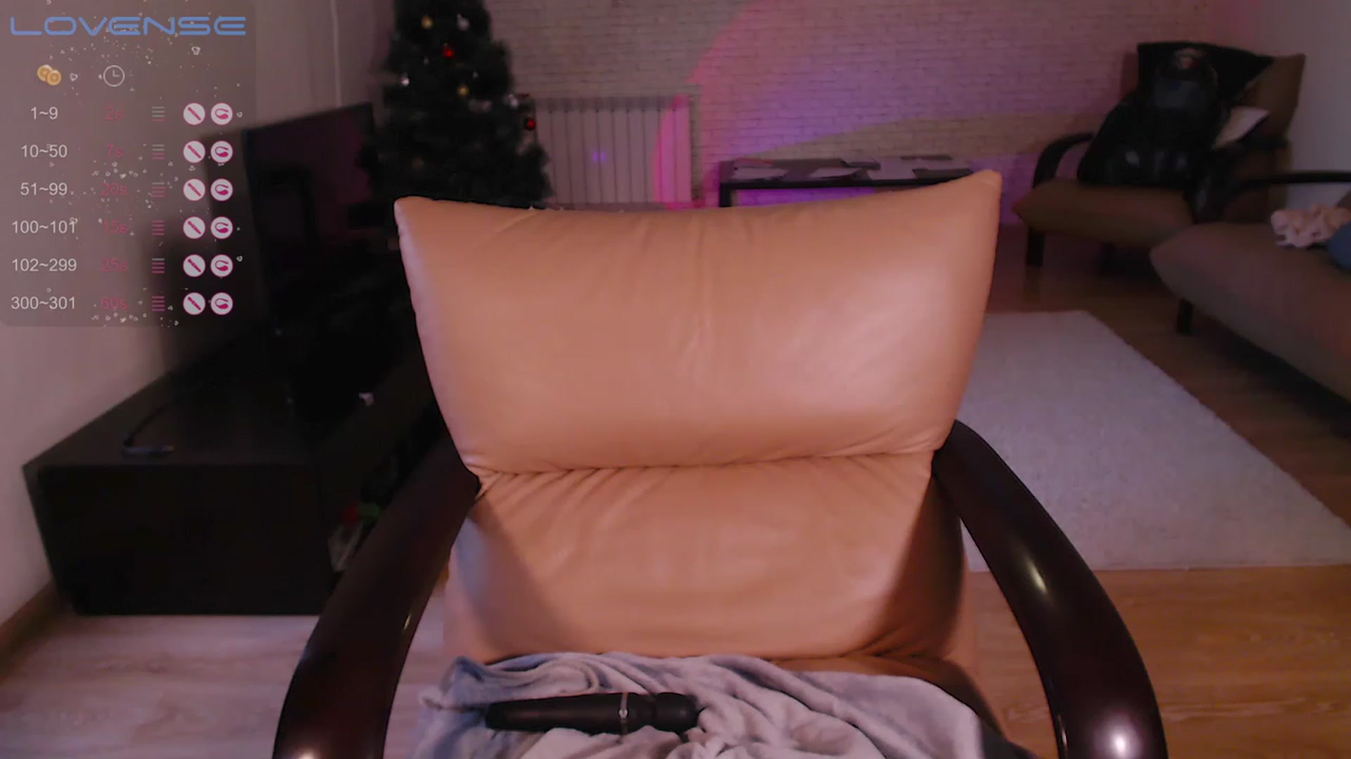 Gallery image thumbnail from Nura_vura's myfreecams stream on, 06/18/2023, 14:22 image 7 of 20