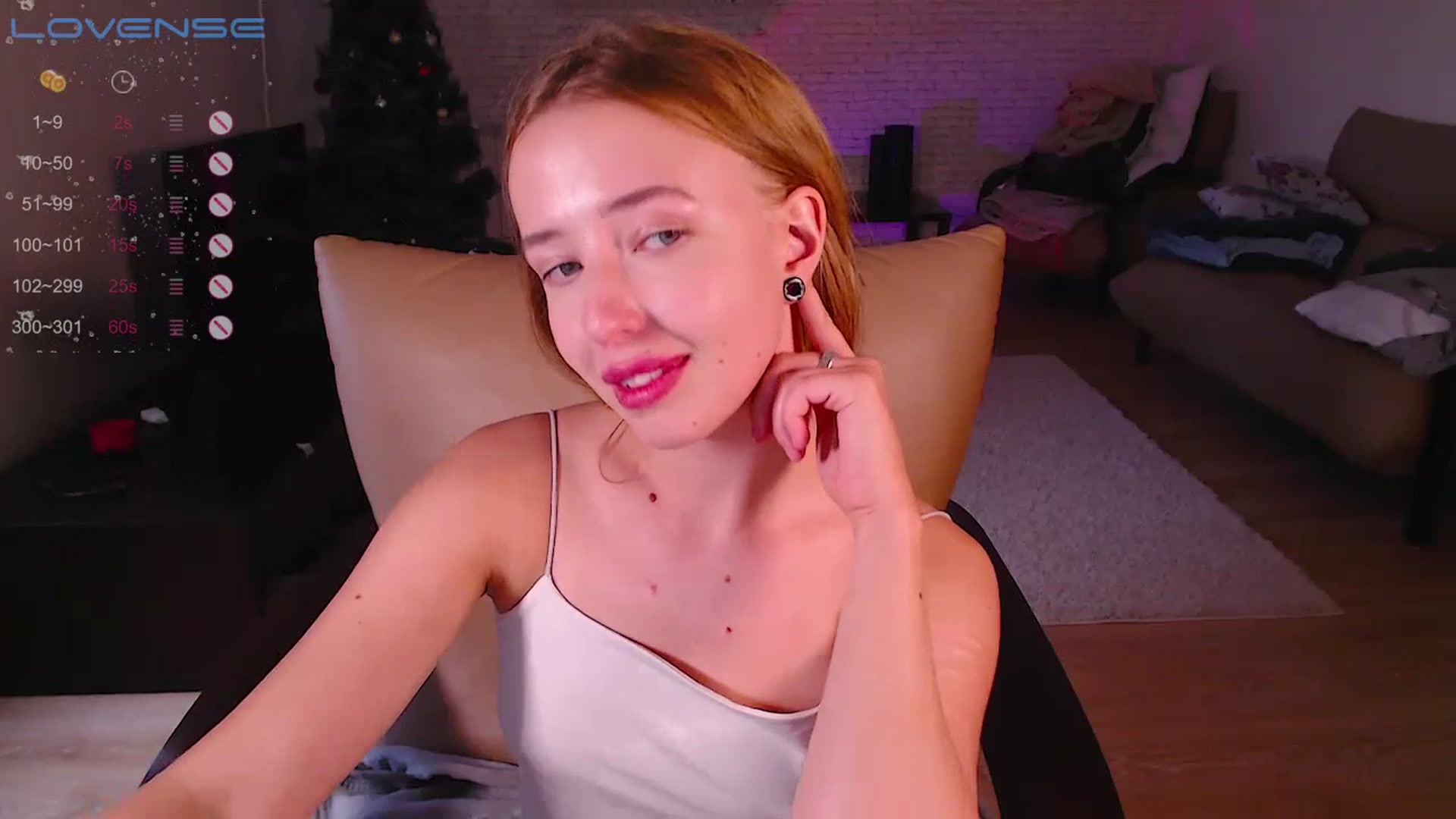 Gallery image thumbnail from Nura_vura's myfreecams stream on, 07/09/2023, 12:40 image 18 of 20