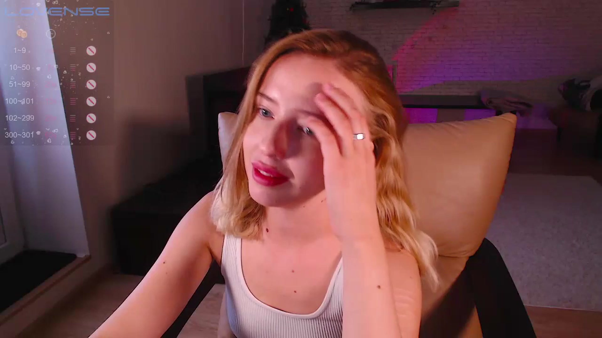 Gallery image thumbnail from Nura_vura's myfreecams stream on, 07/15/2023, 13:40 image 19 of 20