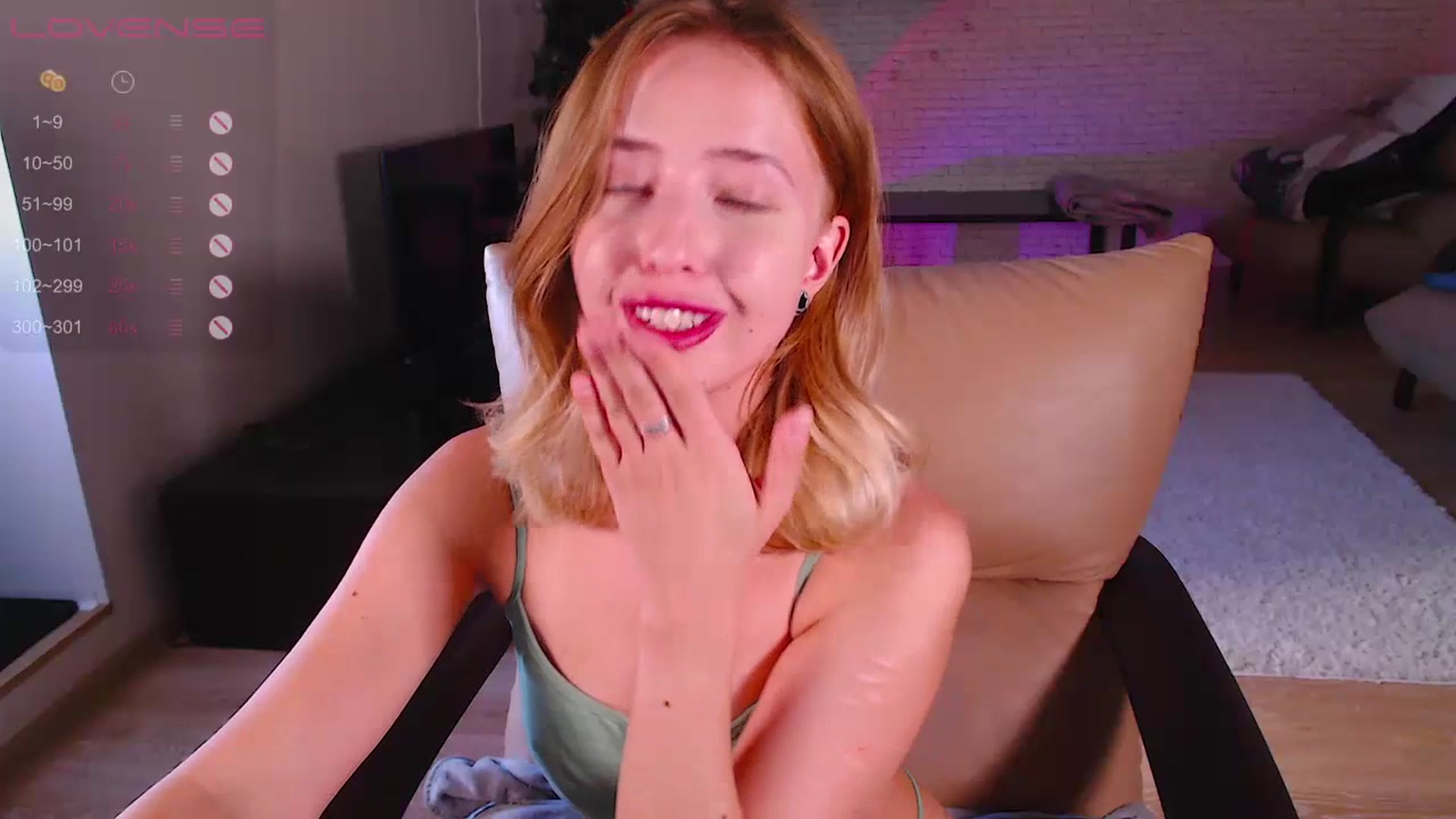 Gallery image thumbnail from Nura_vura's myfreecams stream on, 07/16/2023, 12:41 image 2 of 20