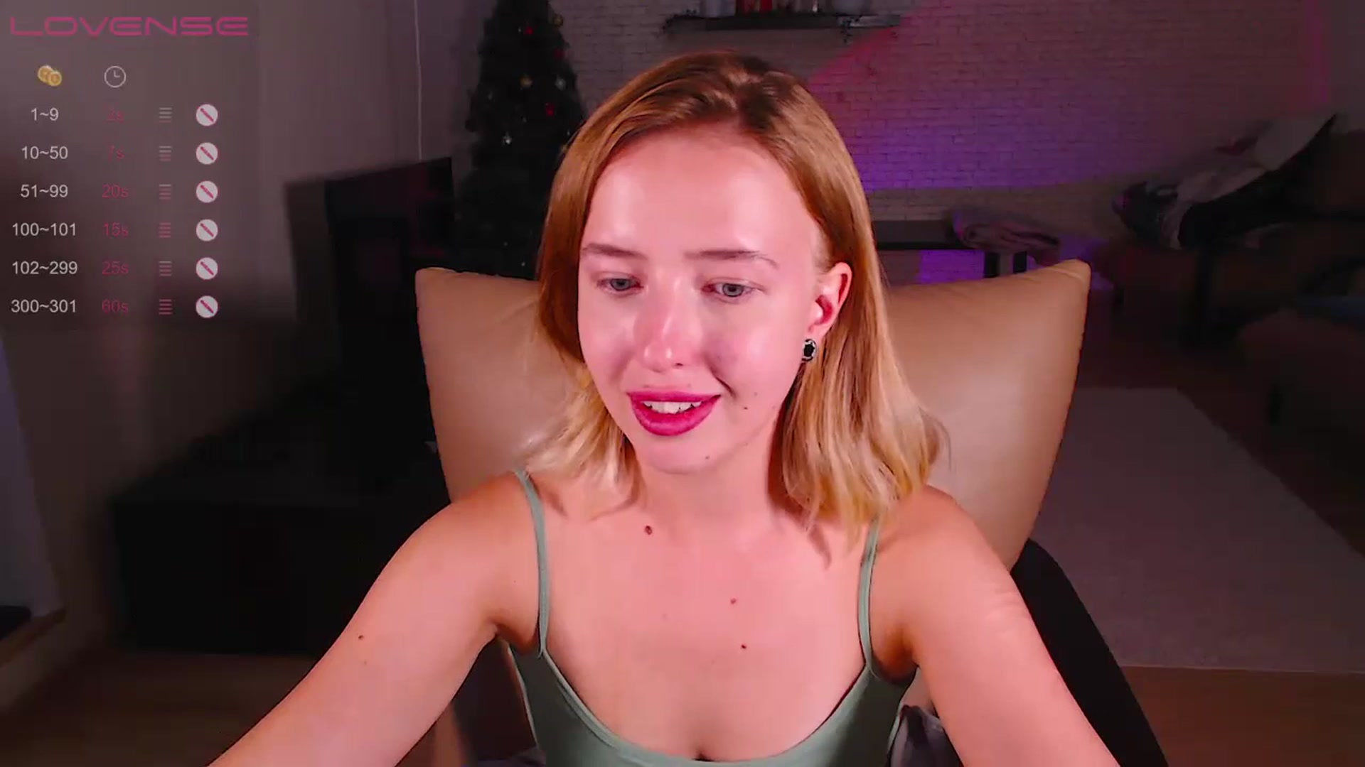Gallery image thumbnail from Nura_vura's myfreecams stream on, 07/16/2023, 16:00 image 1 of 20