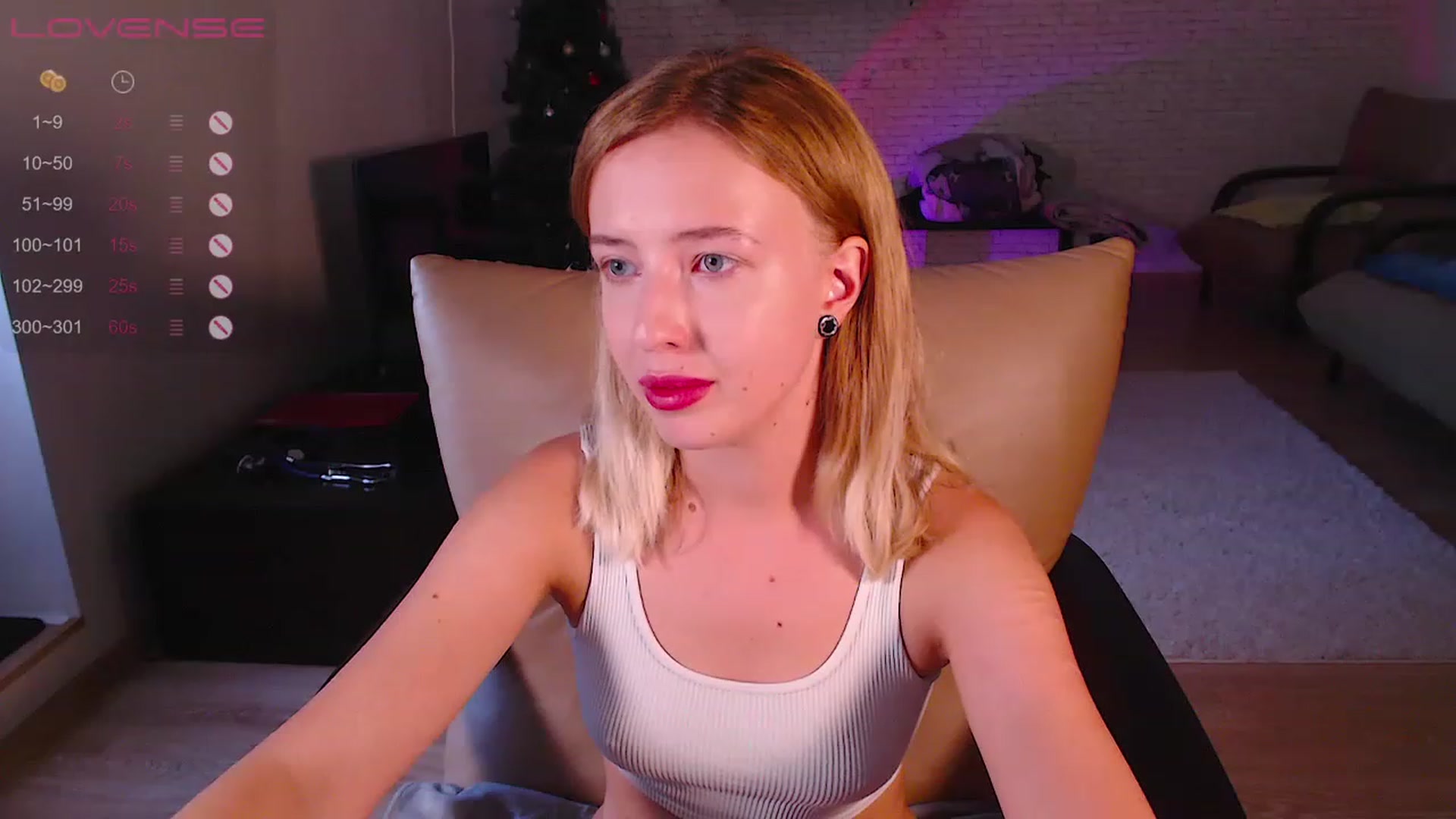 Gallery image thumbnail from Nura_vura's myfreecams stream on, 07/17/2023, 15:00 image 7 of 20