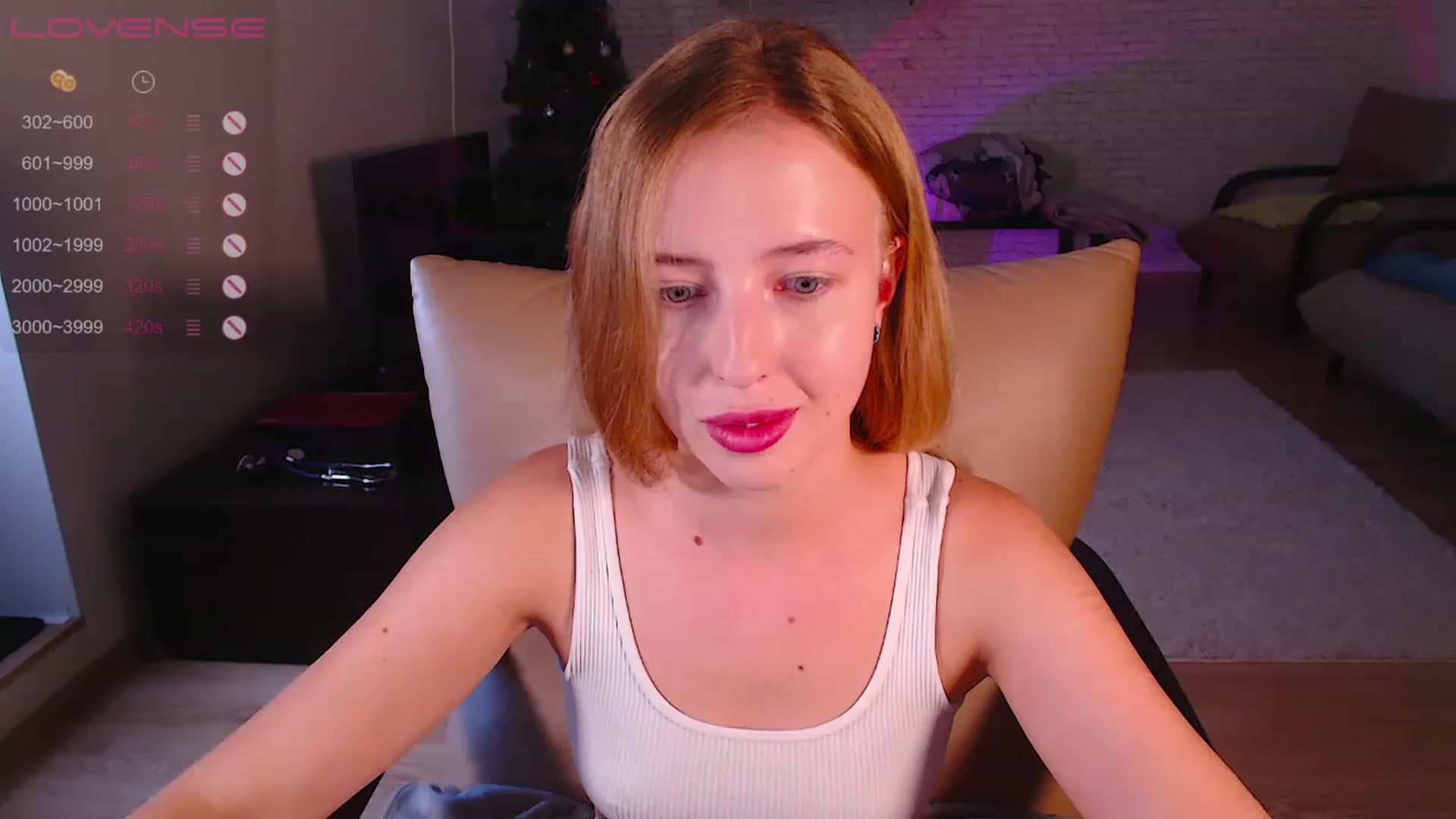 Gallery image thumbnail from Nura_vura's myfreecams stream on, 07/17/2023, 15:00 image 4 of 20