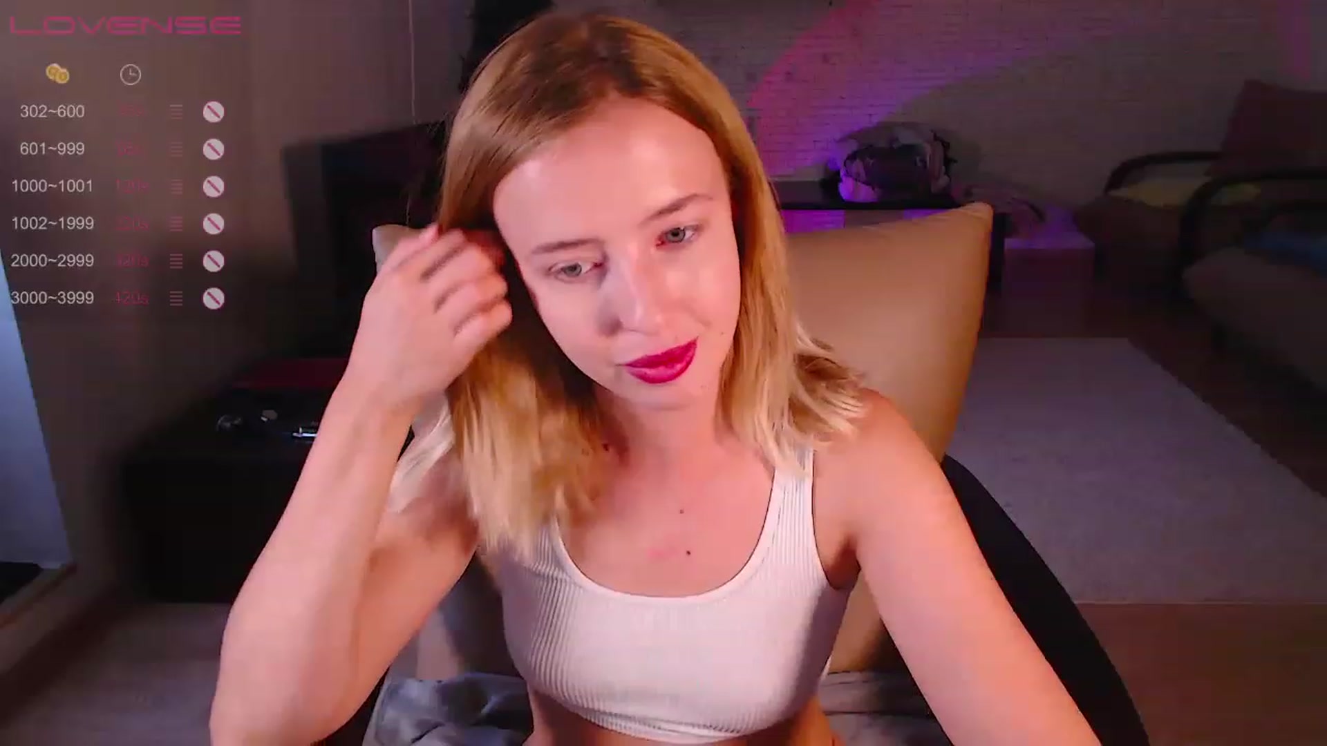 Gallery image thumbnail from Nura_vura's myfreecams stream on, 07/17/2023, 15:00 image 11 of 20