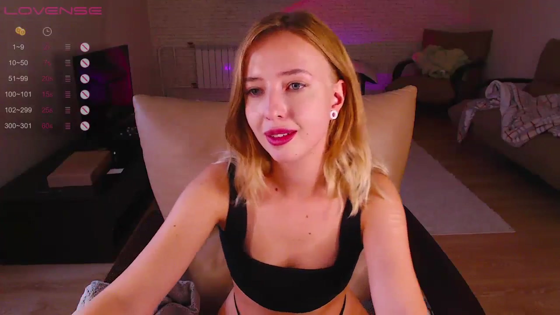 Gallery image thumbnail from Nura_vura's myfreecams stream on, 08/12/2023, 13:38 image 14 of 20