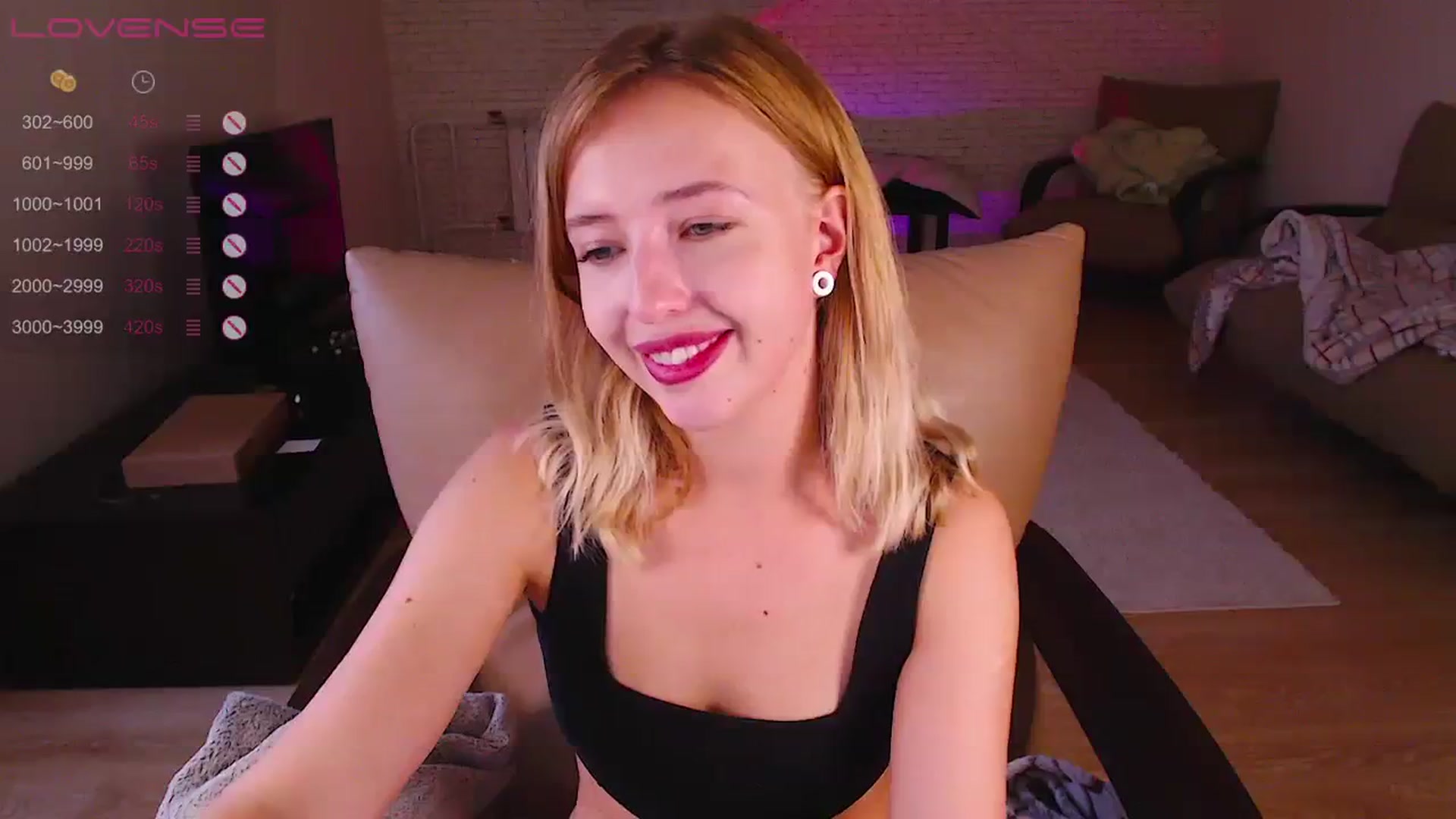 Gallery image thumbnail from Nura_vura's myfreecams stream on, 08/12/2023, 13:38 image 9 of 20