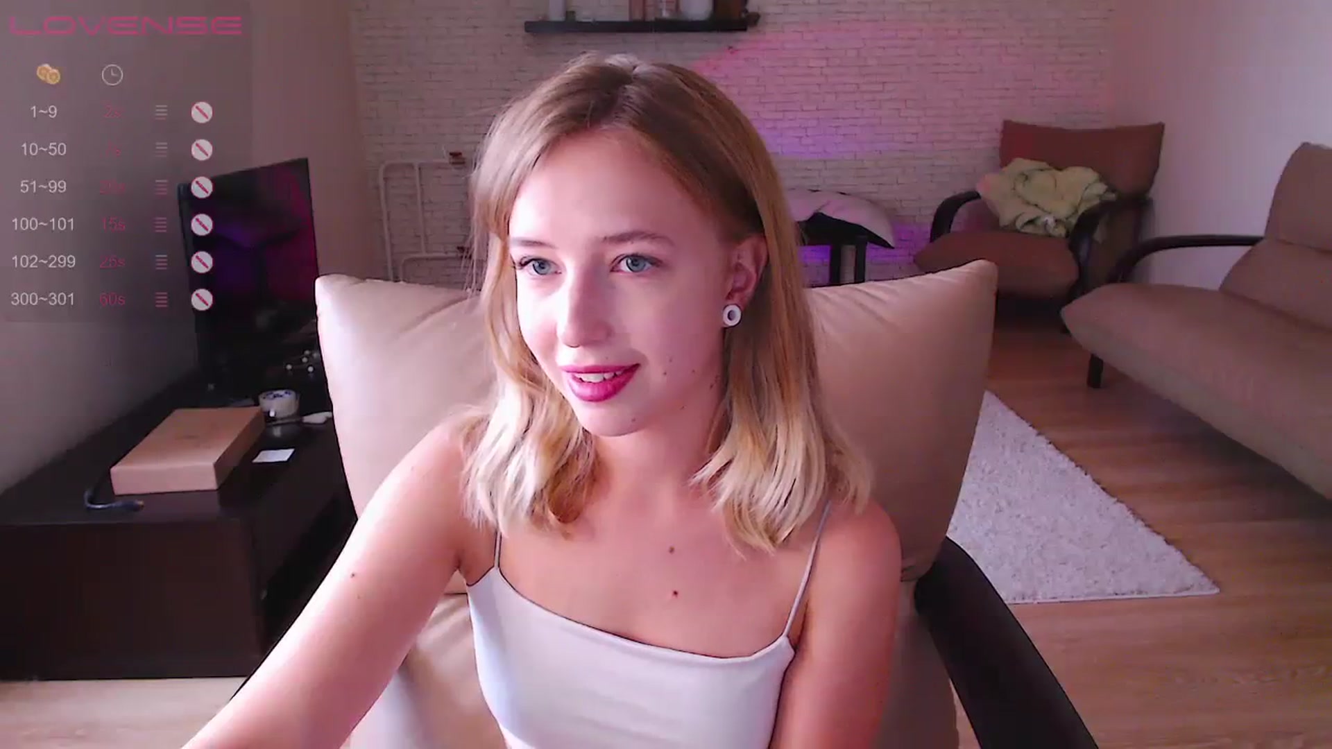 Gallery image thumbnail from Nura_vura's myfreecams stream on, 08/13/2023, 10:16 image 3 of 20