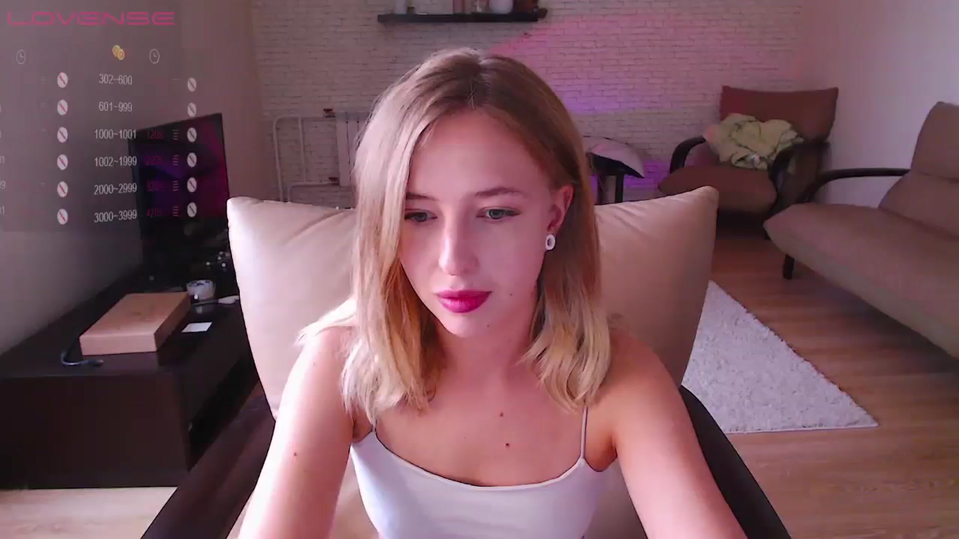 Gallery image thumbnail from Nura_vura's myfreecams stream on, 08/13/2023, 10:16 image 1 of 20
