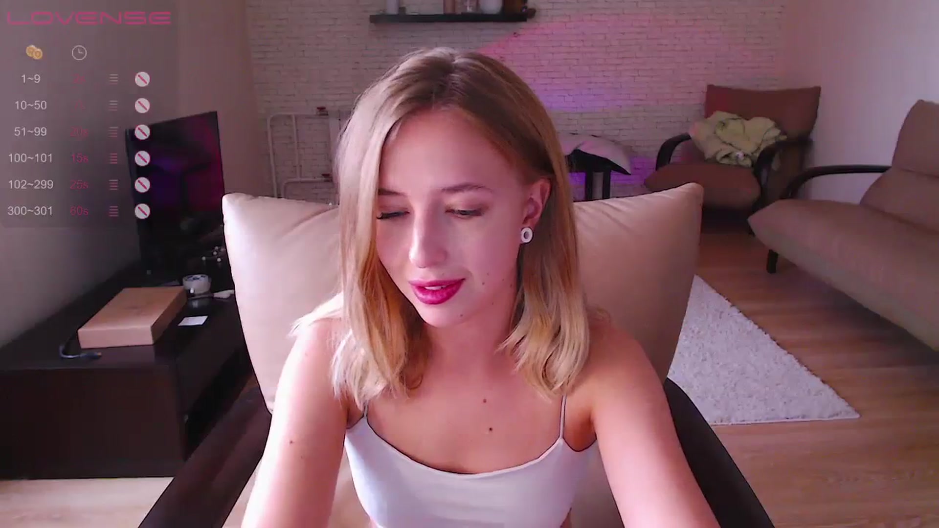 Gallery image thumbnail from Nura_vura's myfreecams stream on, 08/13/2023, 10:16 image 2 of 20