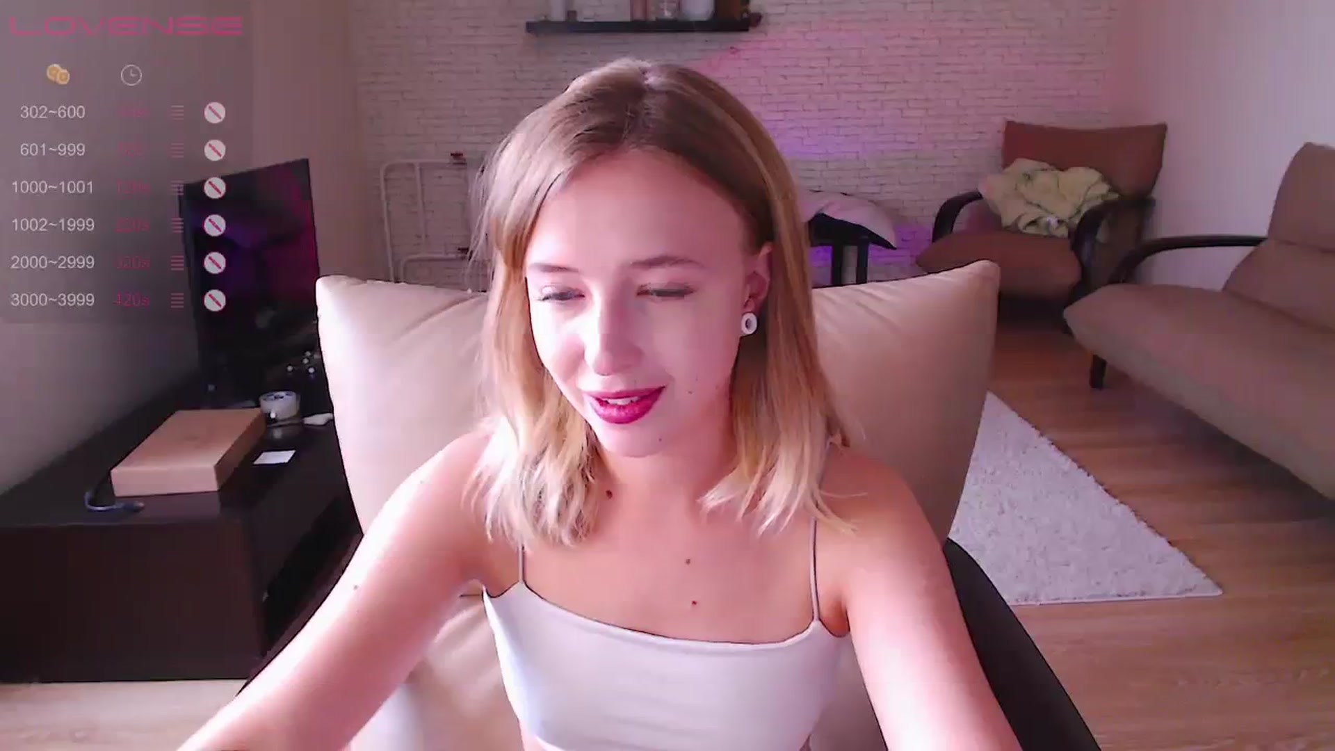 Gallery image thumbnail from Nura_vura's myfreecams stream on, 08/13/2023, 10:16 image 10 of 20