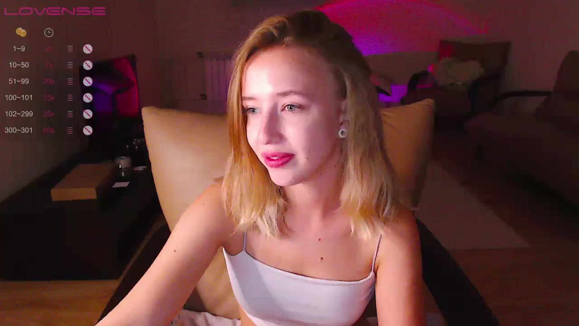 Gallery image thumbnail from Nura_vura's myfreecams stream on, 08/13/2023, 15:30 image 17 of 20