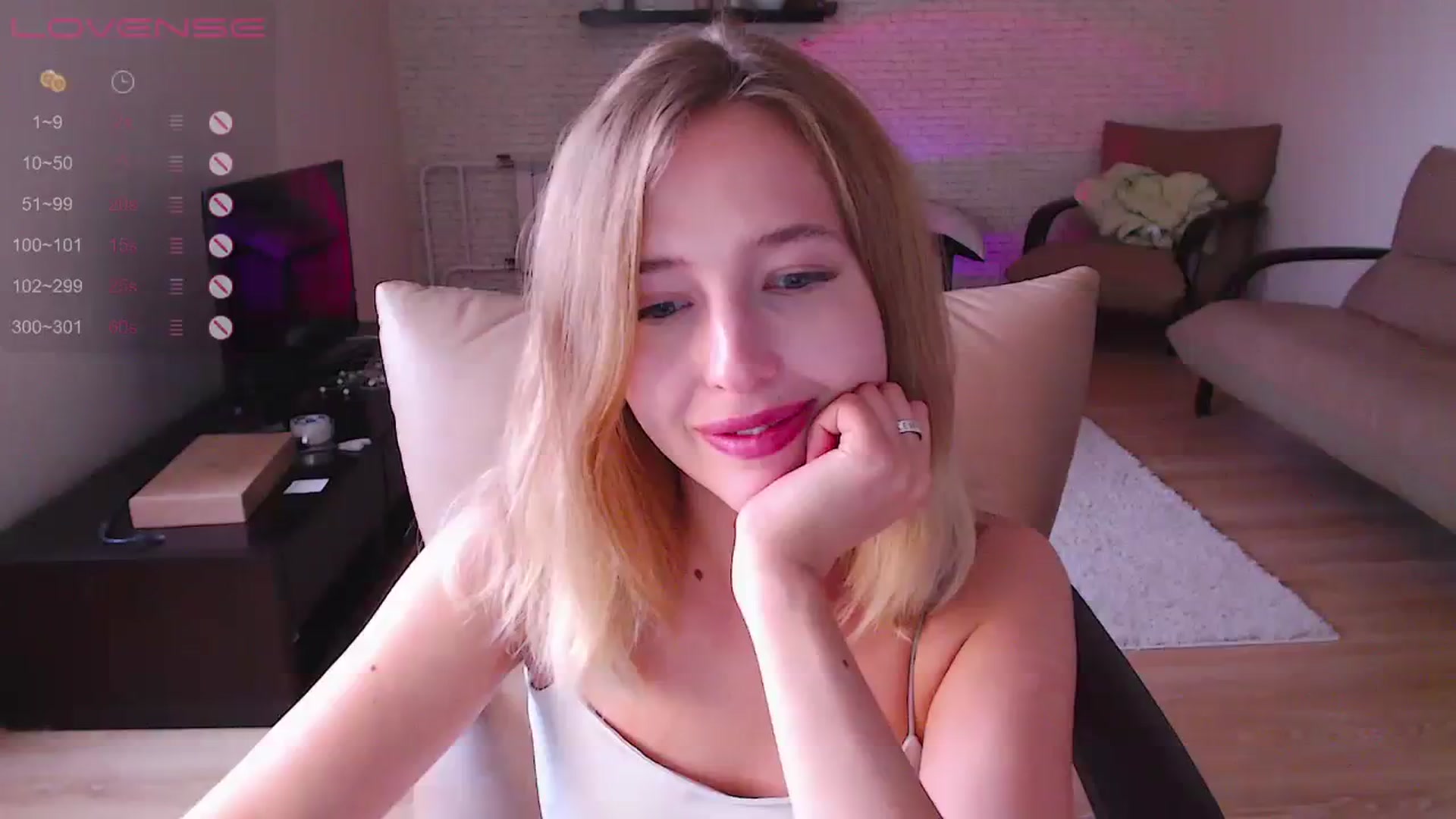 Gallery image thumbnail from Nura_vura's myfreecams stream on, 08/13/2023, 15:30 image 5 of 20