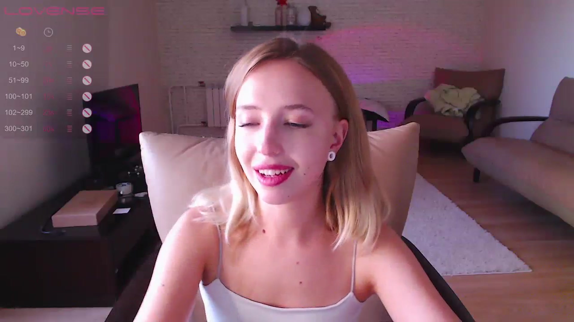 Gallery image thumbnail from Nura_vura's myfreecams stream on, 08/13/2023, 15:30 image 10 of 20