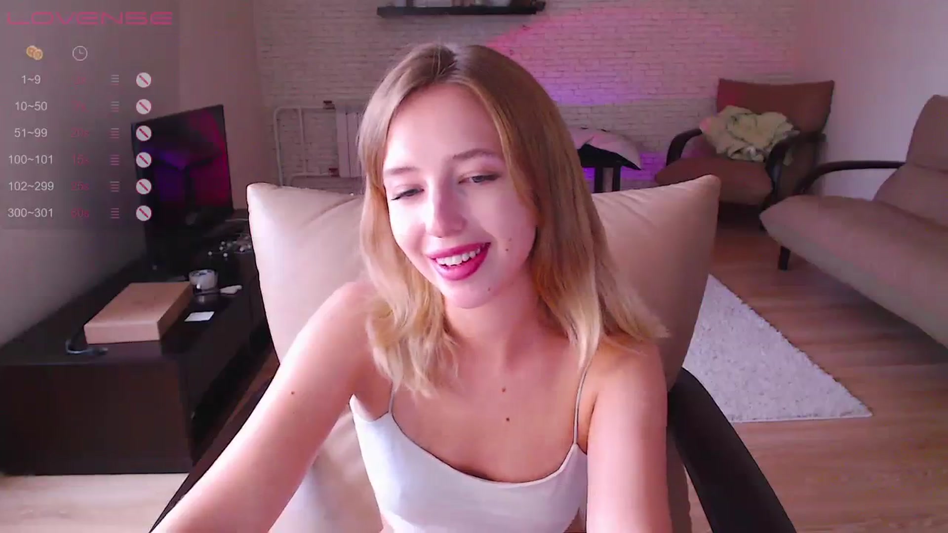 Gallery image thumbnail from Nura_vura's myfreecams stream on, 08/13/2023, 15:30 image 4 of 20