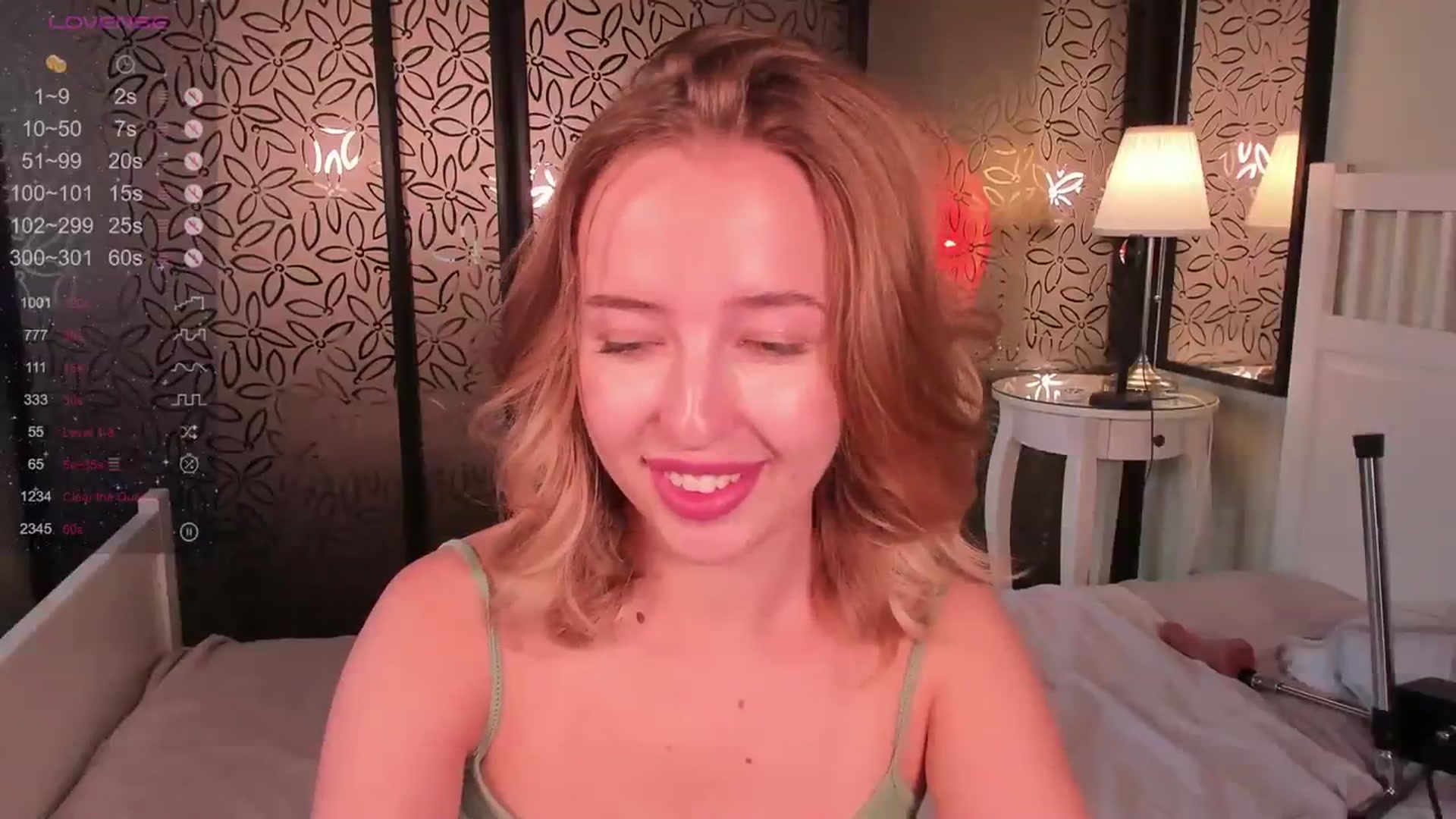 Gallery image thumbnail from Nura_vura's myfreecams stream on, 08/24/2023, 14:44 image 15 of 20