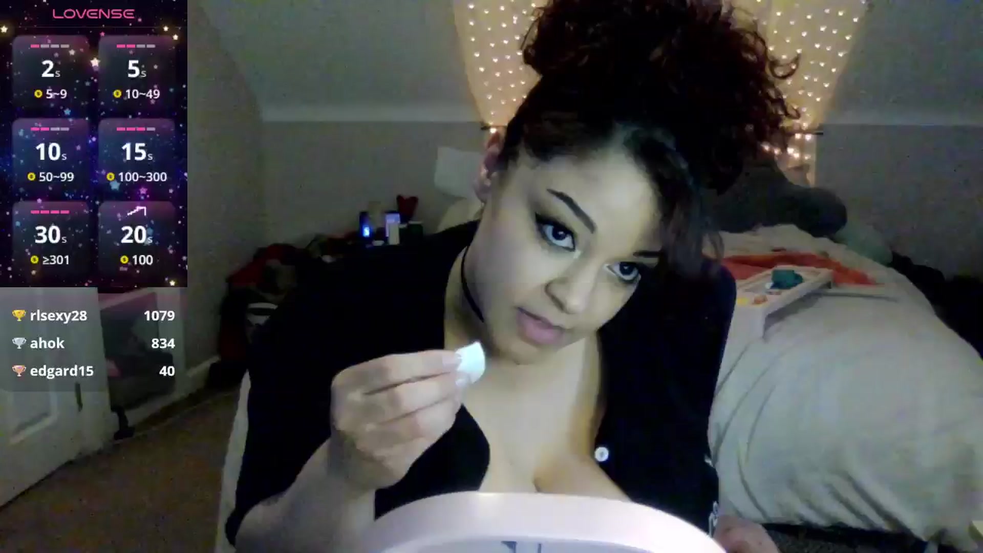 Gallery image thumbnail from NurseGaia1's myfreecams stream on, 05/01/2025, 20:58 image 11 of 20